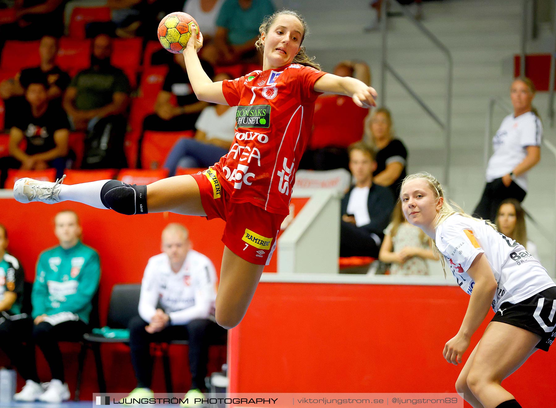 Annliz Cup Superelit Skövde HF-Viborg HK 21-36,dam,Skövde Idrottshall,Skövde,Sverige,Handboll,,2021,264788