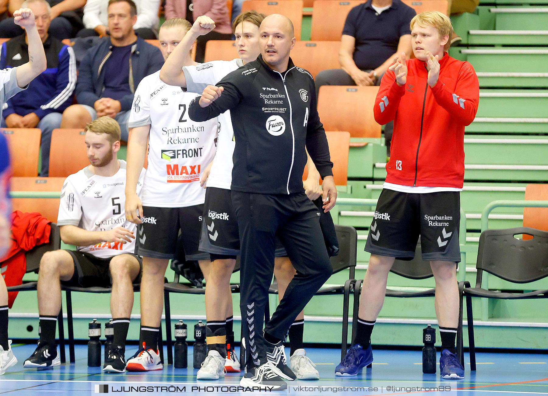 IFK Skövde HK-Eskilstuna Guif 32-21,herr,Arena Skövde,Skövde,Sverige,Handboll,,2021,264861