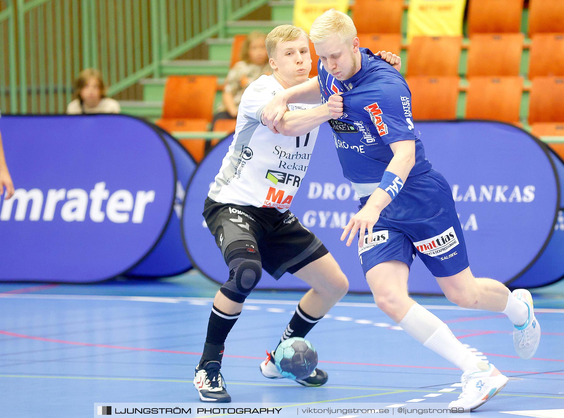 IFK Skövde HK-Eskilstuna Guif 32-21,herr,Arena Skövde,Skövde,Sverige,Handboll,,2021,264871