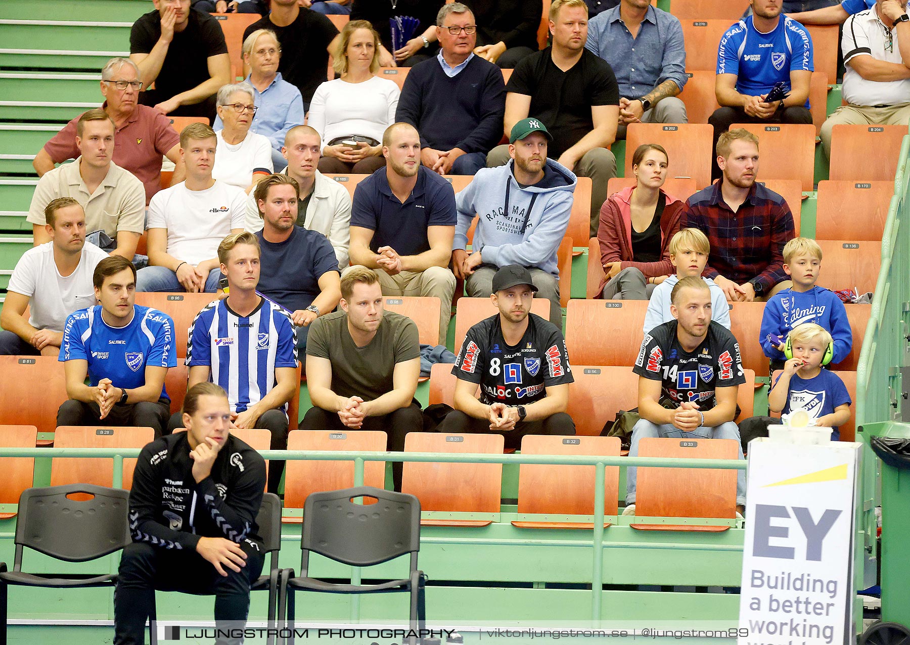 IFK Skövde HK-Eskilstuna Guif 32-21,herr,Arena Skövde,Skövde,Sverige,Handboll,,2021,264874