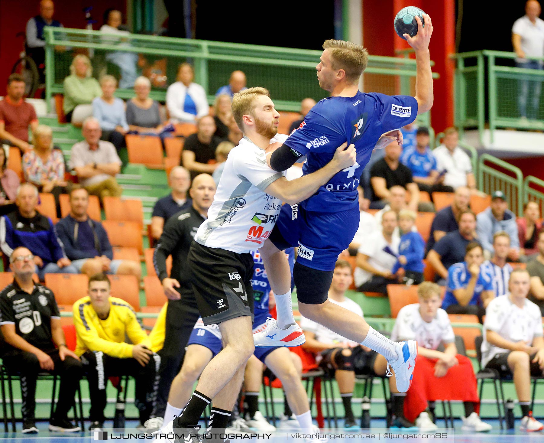 IFK Skövde HK-Eskilstuna Guif 32-21,herr,Arena Skövde,Skövde,Sverige,Handboll,,2021,264928