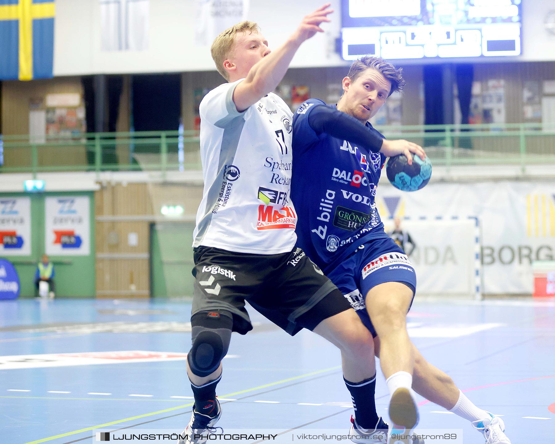 IFK Skövde HK-Eskilstuna Guif 32-21,herr,Arena Skövde,Skövde,Sverige,Handboll,,2021,265018