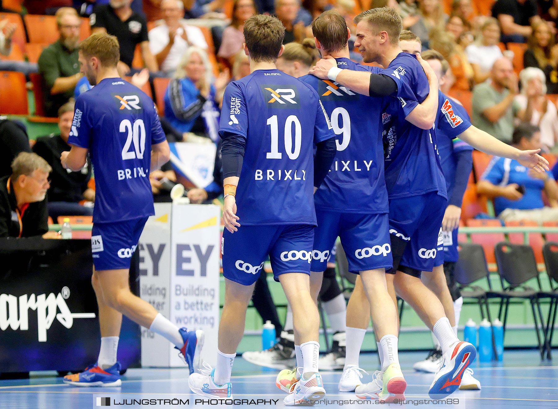 IFK Skövde HK-Eskilstuna Guif 32-21,herr,Arena Skövde,Skövde,Sverige,Handboll,,2021,265039