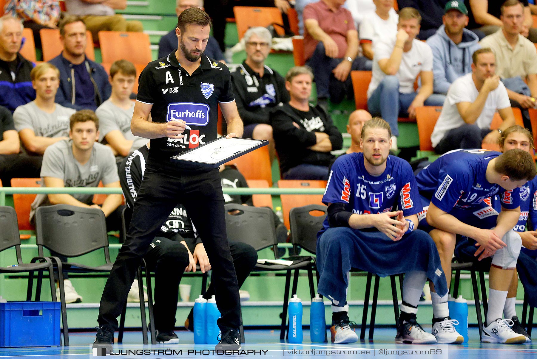 IFK Skövde HK-Eskilstuna Guif 32-21,herr,Arena Skövde,Skövde,Sverige,Handboll,,2021,265087