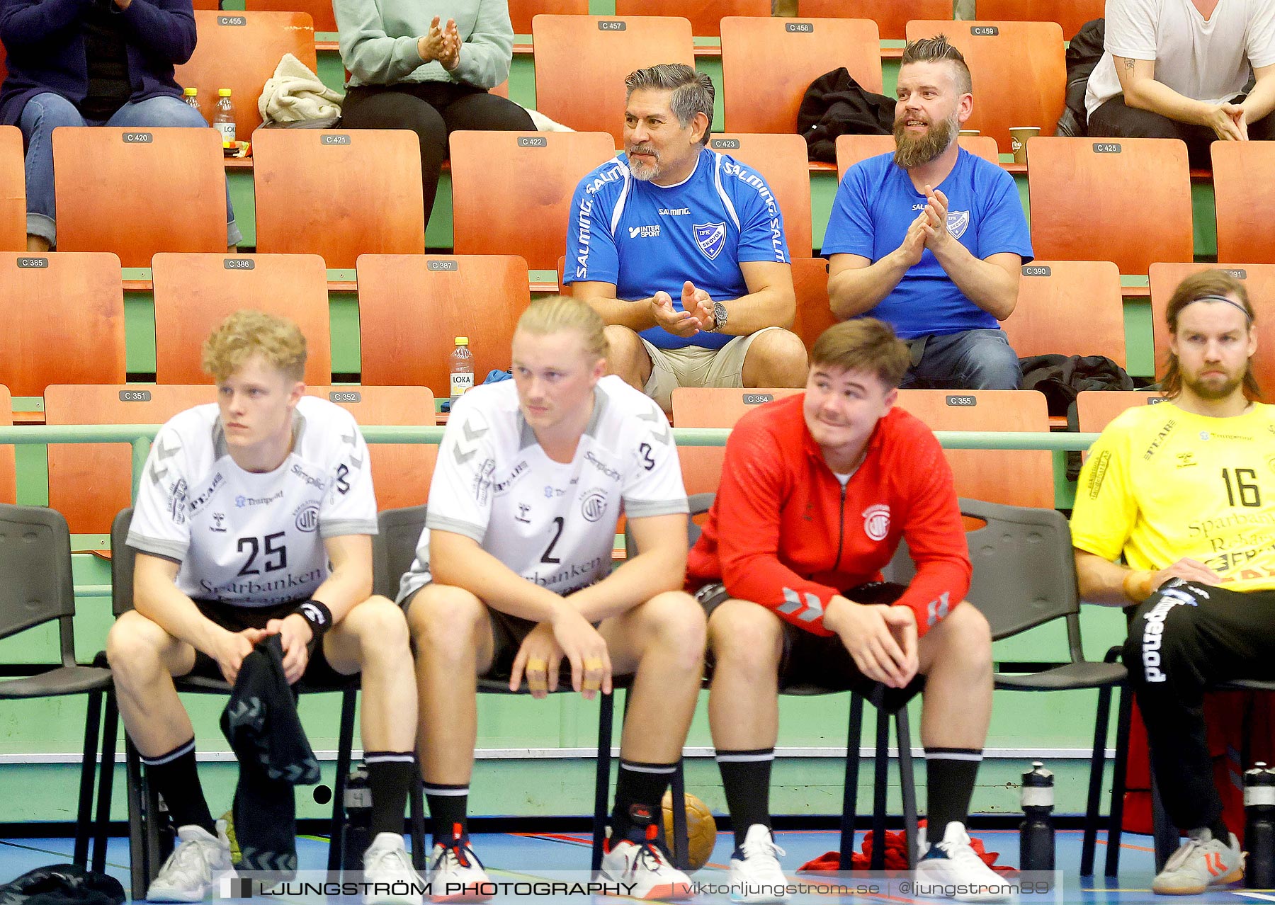 IFK Skövde HK-Eskilstuna Guif 32-21,herr,Arena Skövde,Skövde,Sverige,Handboll,,2021,265098