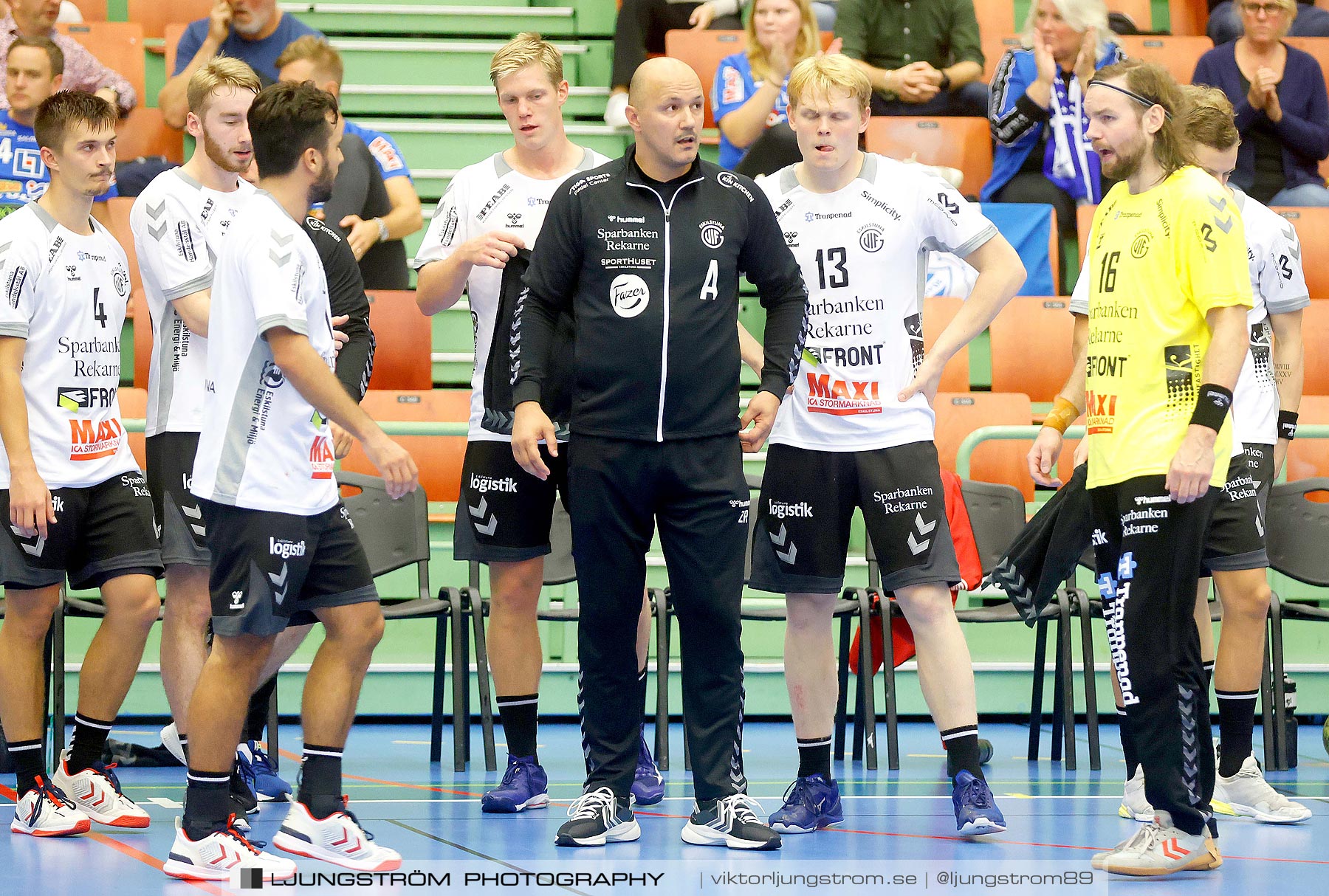 IFK Skövde HK-Eskilstuna Guif 32-21,herr,Arena Skövde,Skövde,Sverige,Handboll,,2021,265100