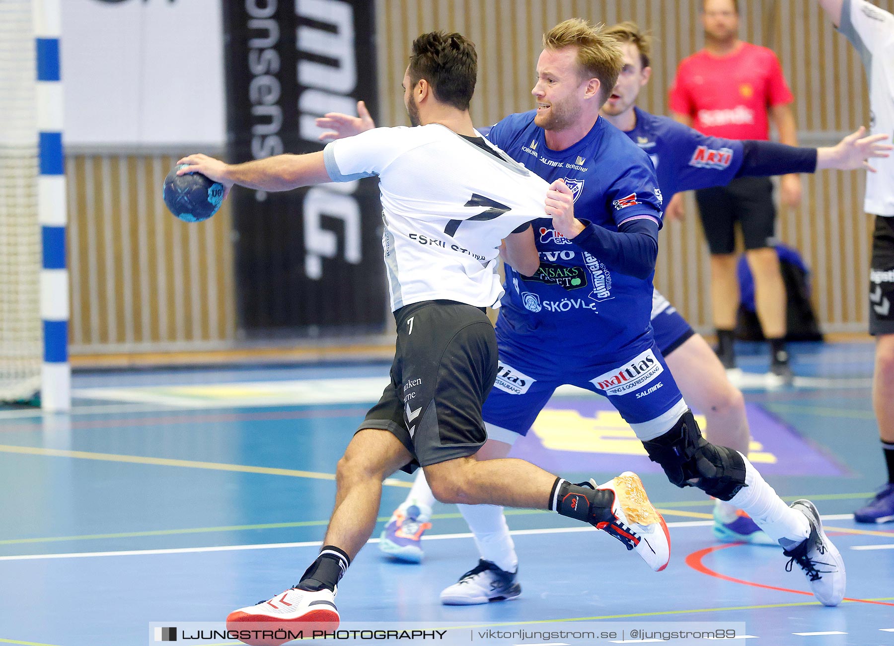 IFK Skövde HK-Eskilstuna Guif 32-21,herr,Arena Skövde,Skövde,Sverige,Handboll,,2021,265105