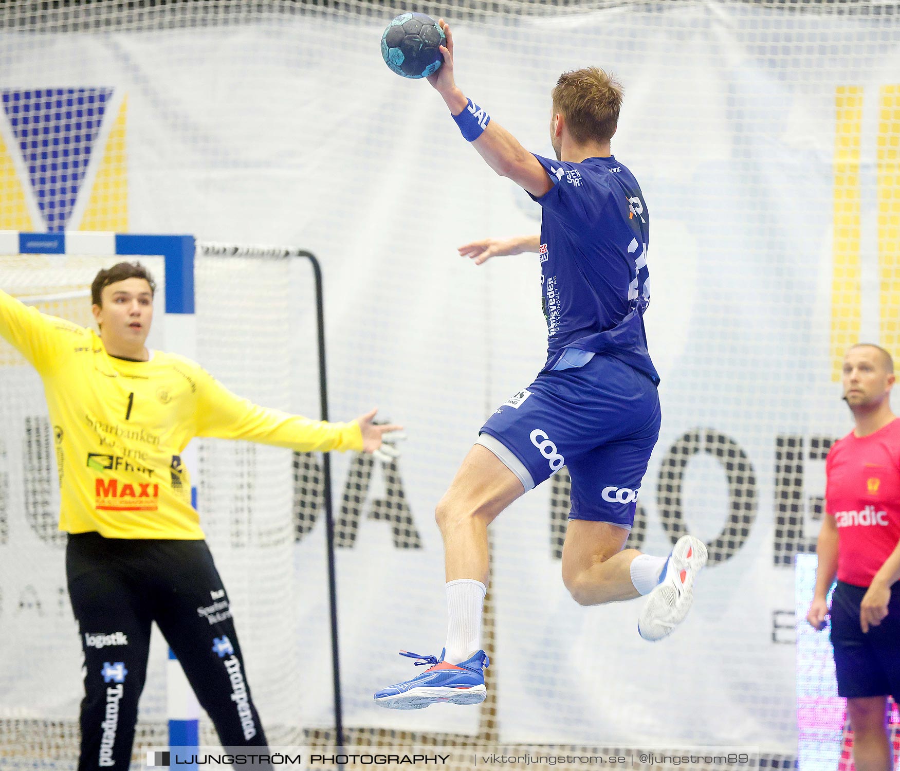 IFK Skövde HK-Eskilstuna Guif 32-21,herr,Arena Skövde,Skövde,Sverige,Handboll,,2021,265112