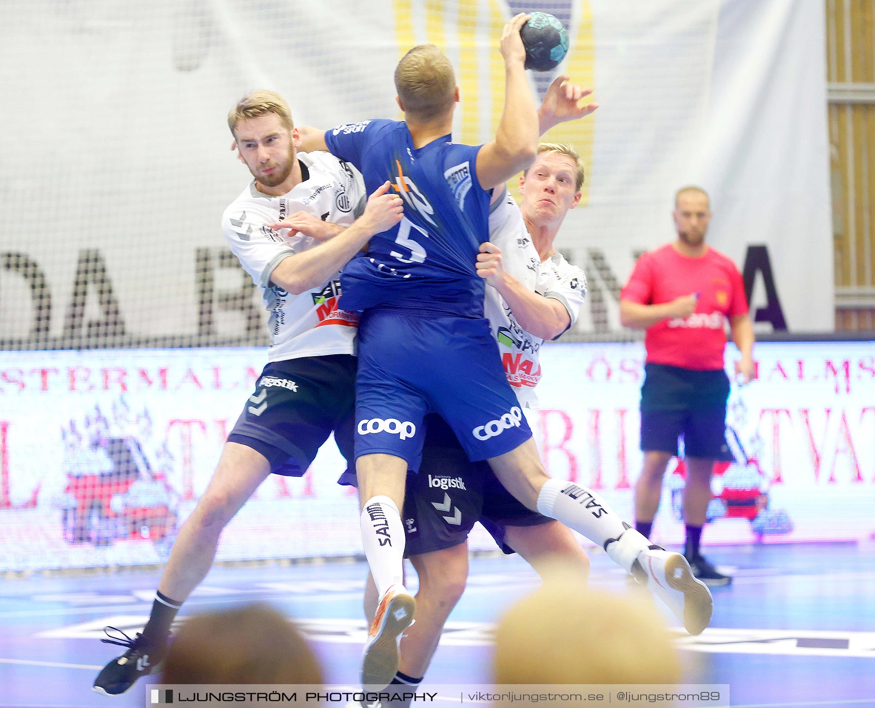 IFK Skövde HK-Eskilstuna Guif 32-21,herr,Arena Skövde,Skövde,Sverige,Handboll,,2021,265126