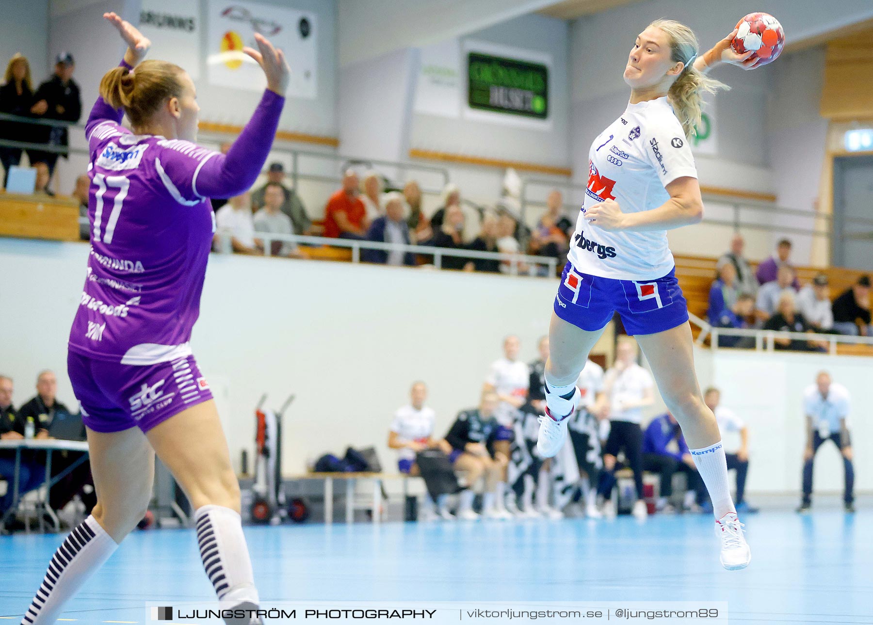 ATG Svenska Cupen Skara HF-IF Hallby HK 1/8-final 2 35-27,dam,Skara Idrottshall,Skara,Sverige,Handboll,,2021,265197