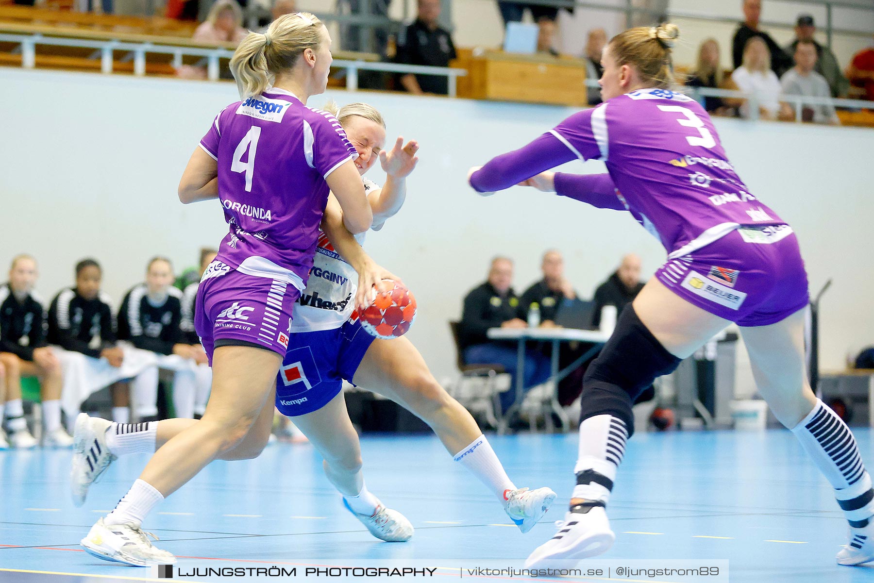 ATG Svenska Cupen Skara HF-IF Hallby HK 1/8-final 2 35-27,dam,Skara Idrottshall,Skara,Sverige,Handboll,,2021,265205