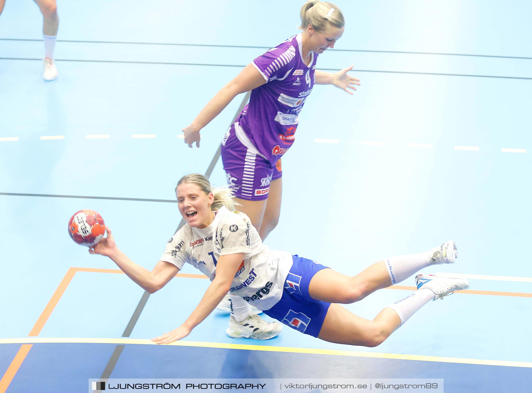 ATG Svenska Cupen Skara HF-IF Hallby HK 1/8-final 2 35-27,dam,Skara Idrottshall,Skara,Sverige,Handboll,,2021,265305