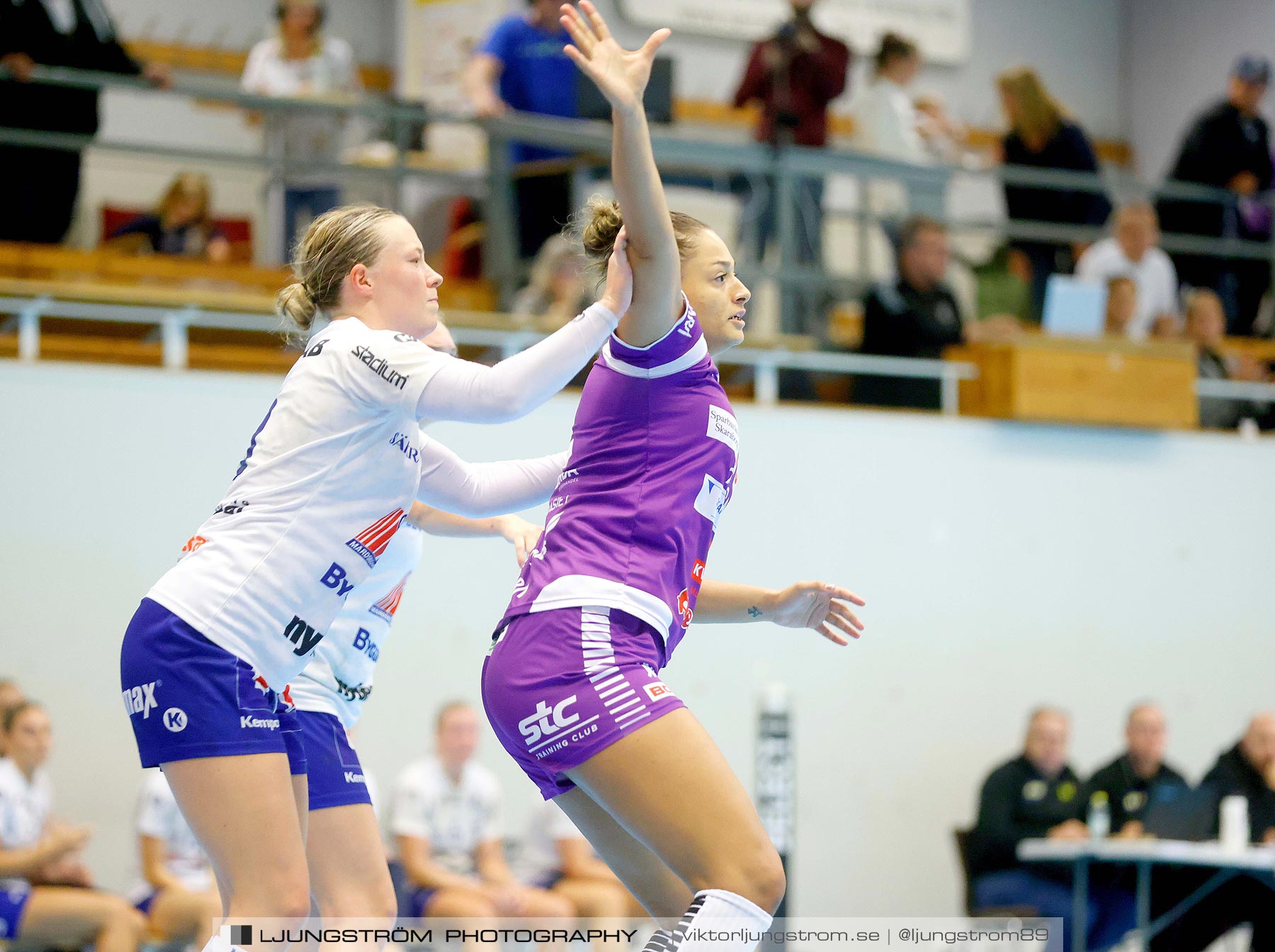 ATG Svenska Cupen Skara HF-IF Hallby HK 1/8-final 2 35-27,dam,Skara Idrottshall,Skara,Sverige,Handboll,,2021,265378