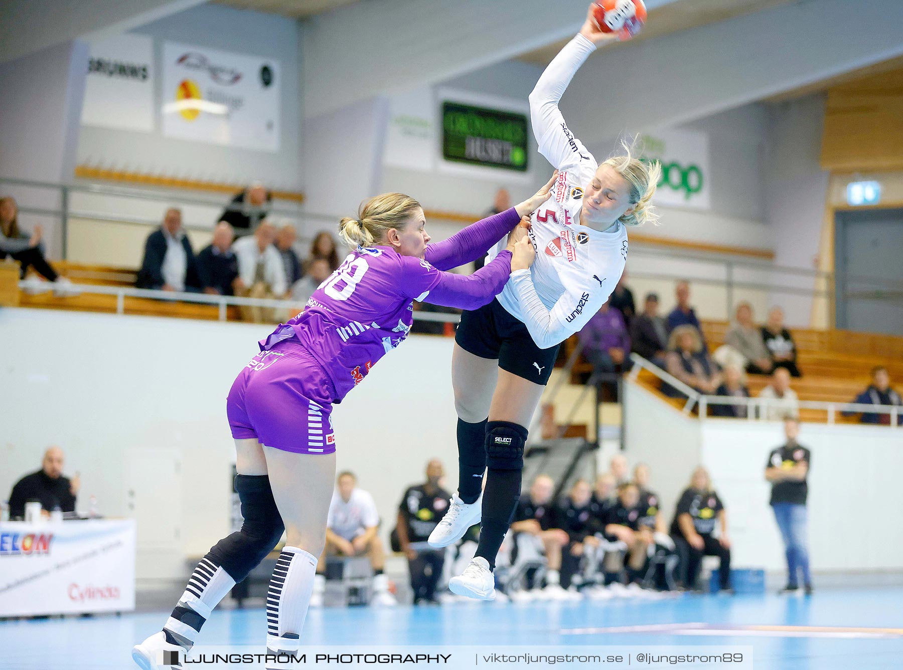 Skara HF-Lugi HF 28-33,dam,Skara Idrottshall,Skara,Sverige,Handboll,,2021,265677