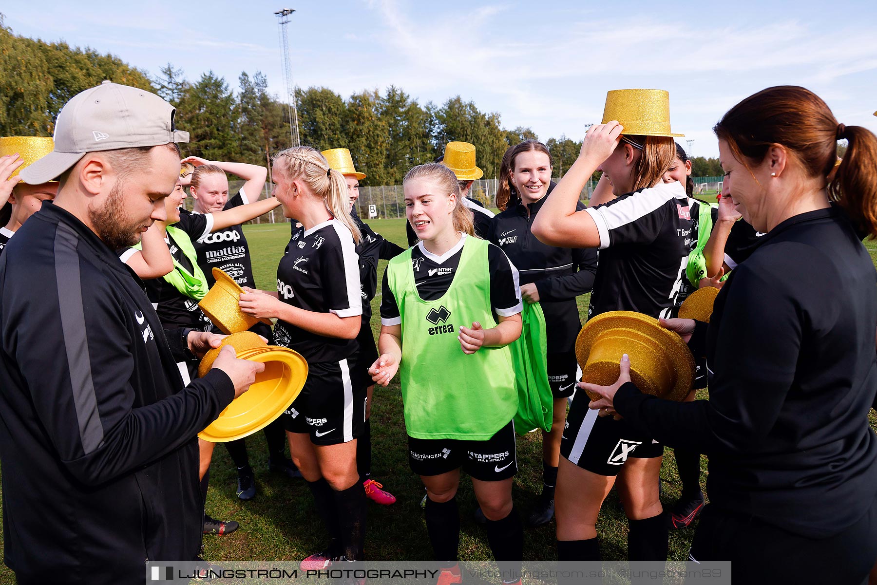 Skövde KIK-Sils IF U 4-2,dam,Lillegårdens IP,Skövde,Sverige,Fotboll,,2021,266256