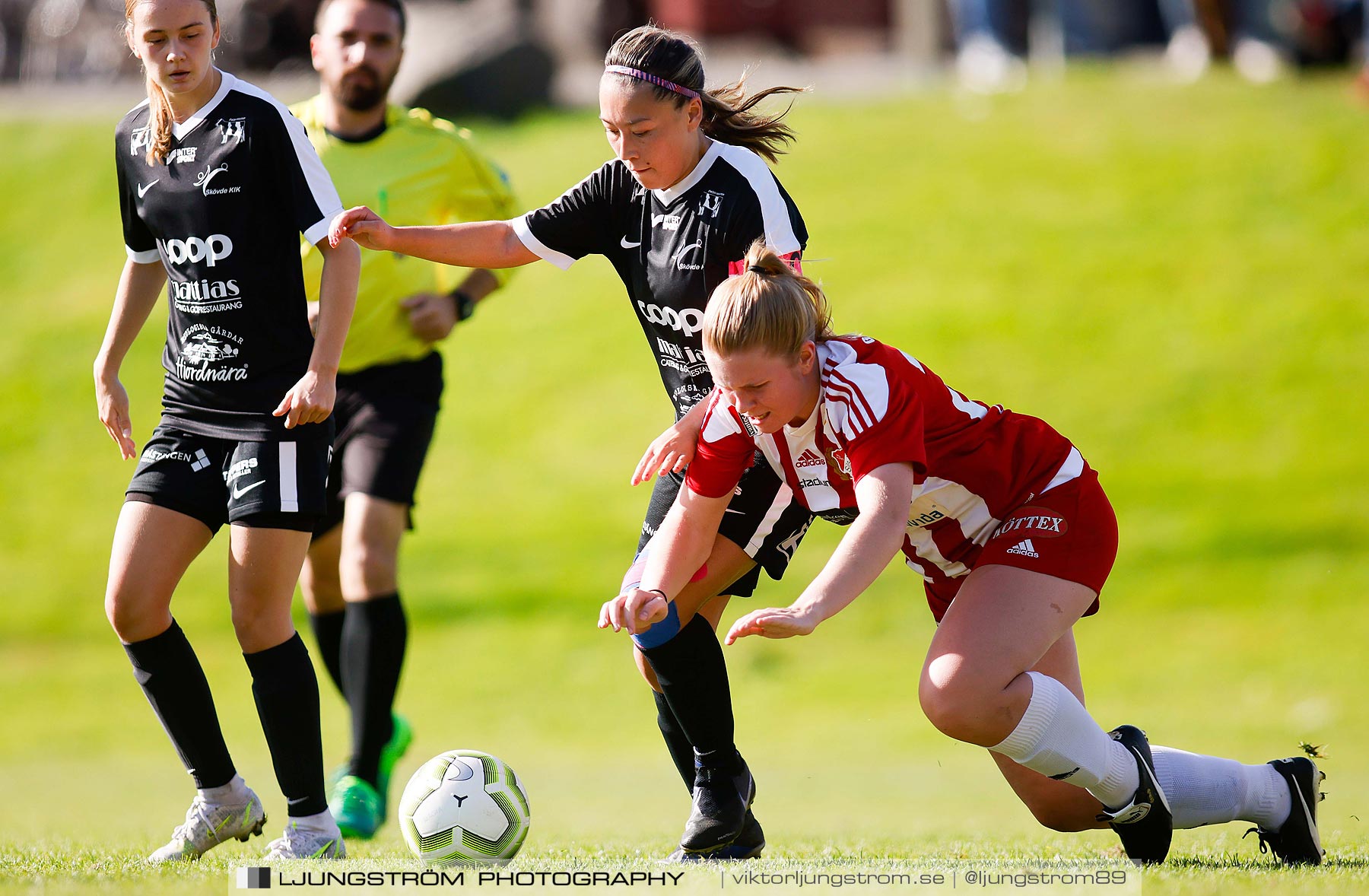 Skövde KIK-Sils IF U 4-2,dam,Lillegårdens IP,Skövde,Sverige,Fotboll,,2021,266338