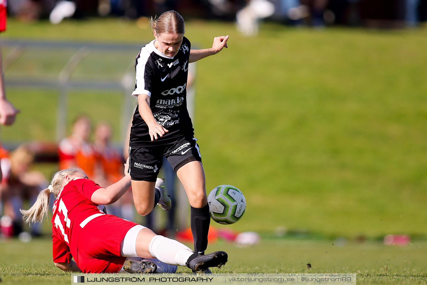 Skövde KIK-Sils IF U 4-2,dam,Lillegårdens IP,Skövde,Sverige,Fotboll,,2021,266441