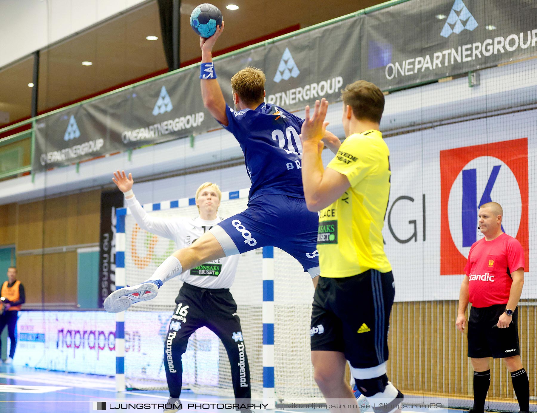 IFK Skövde HK-IK Sävehof 27-30,herr,Arena Skövde,Skövde,Sverige,Handboll,,2021,266739