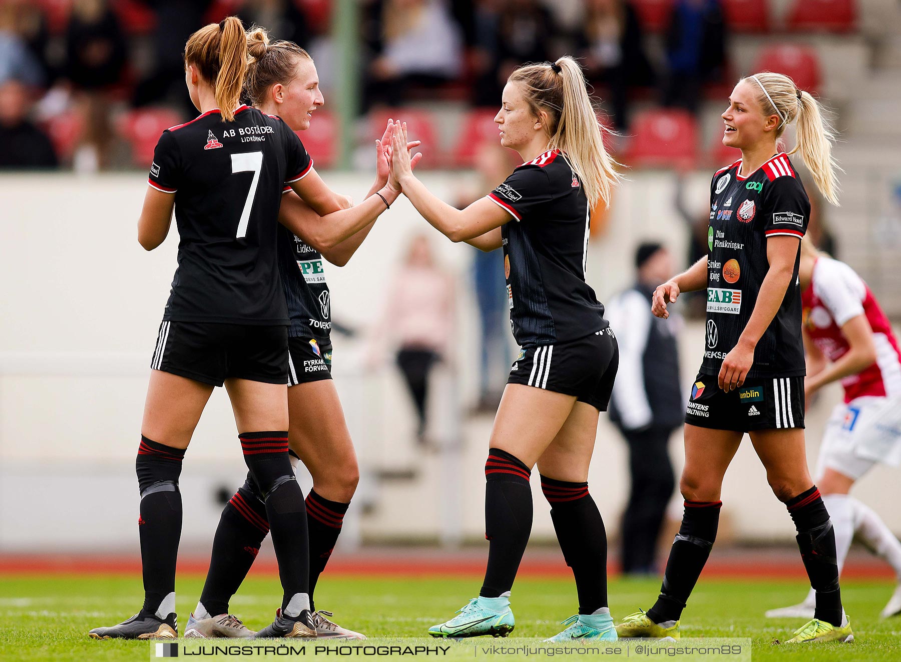 Lidköpings FK-IK Uppsala Fotboll 2-0,dam,Framnäs IP,Lidköping,Sverige,Fotboll,,2021,267052