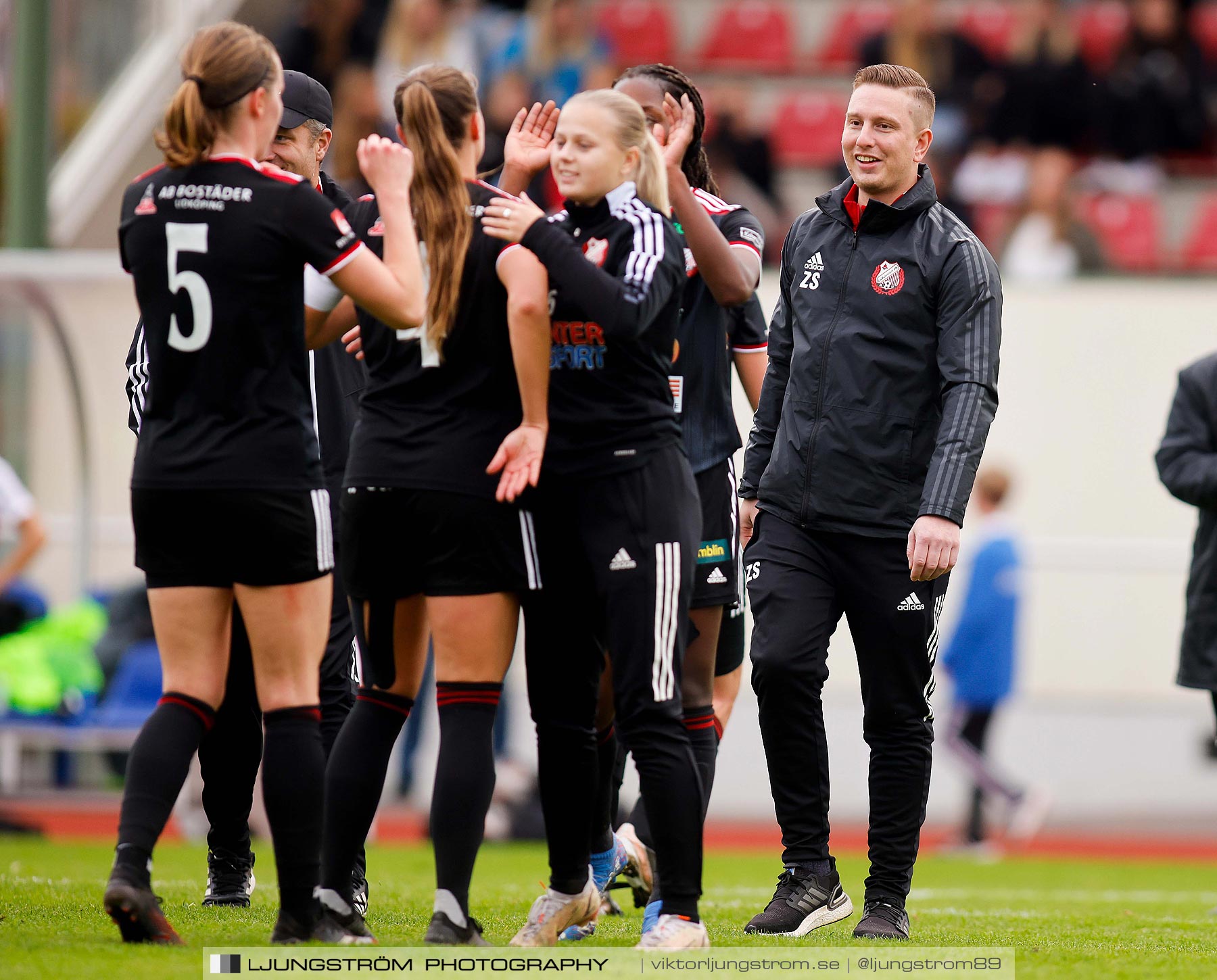 Lidköpings FK-IK Uppsala Fotboll 2-0,dam,Framnäs IP,Lidköping,Sverige,Fotboll,,2021,267062