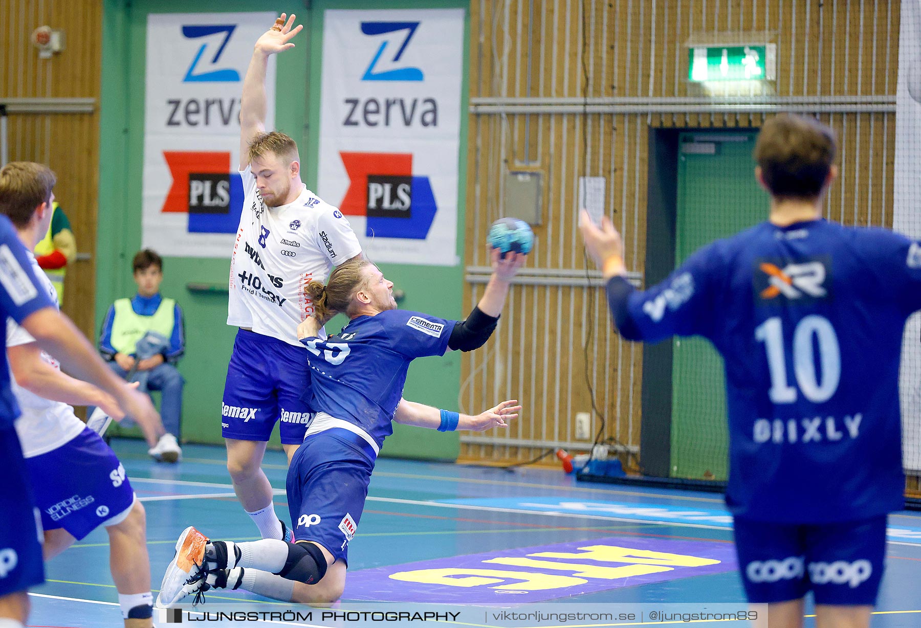 IFK Skövde HK-IF Hallby HK 32-28,herr,Arena Skövde,Skövde,Sverige,Handboll,,2021,268617