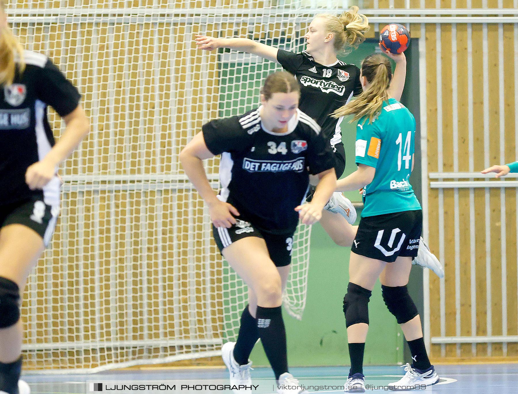 Annliz Cup Superelit FINAL Viborg HK-Ajax København 33-20,dam,Arena Skövde,Skövde,Sverige,Handboll,,2021,268728