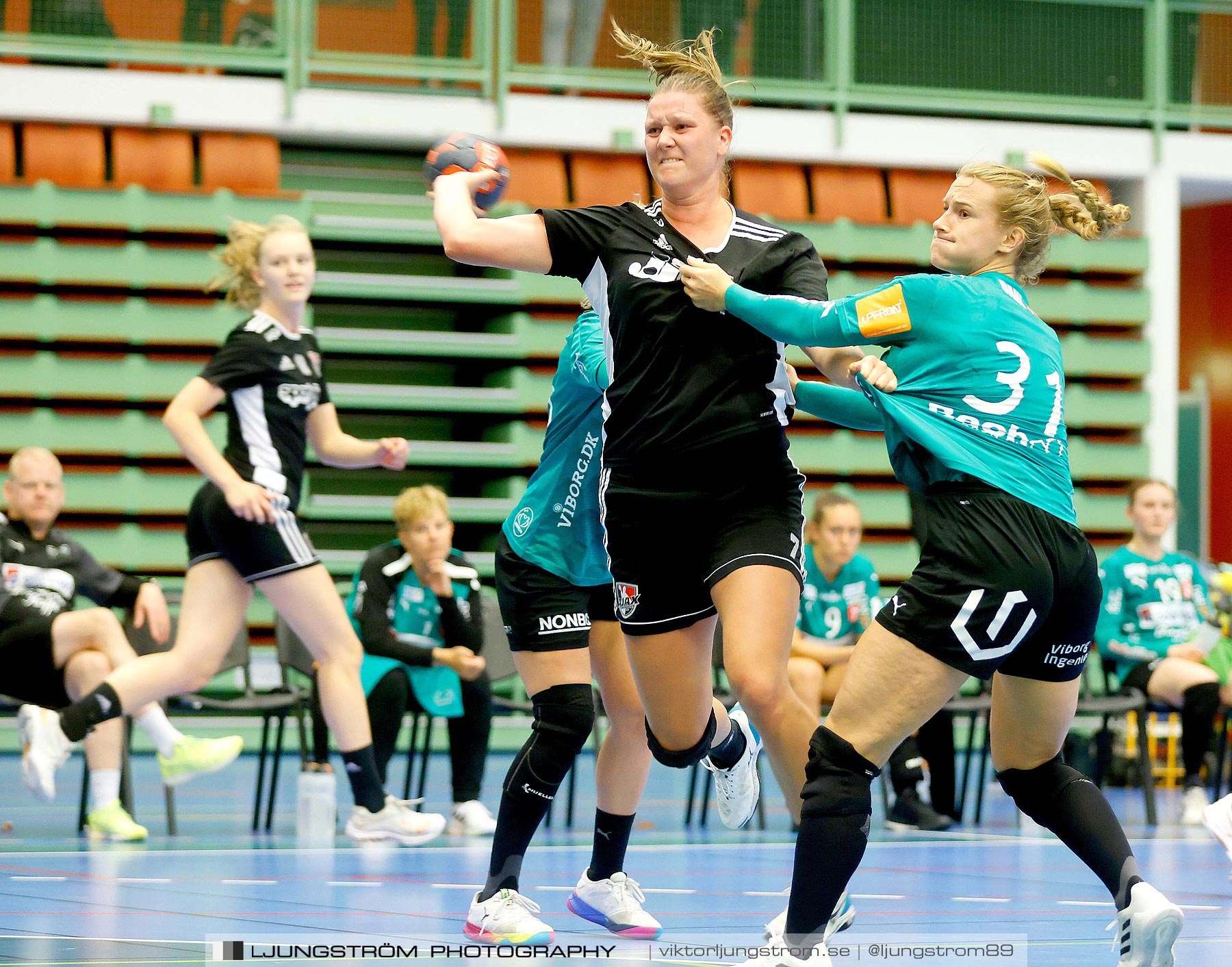 Annliz Cup Superelit FINAL Viborg HK-Ajax København 33-20,dam,Arena Skövde,Skövde,Sverige,Handboll,,2021,268868