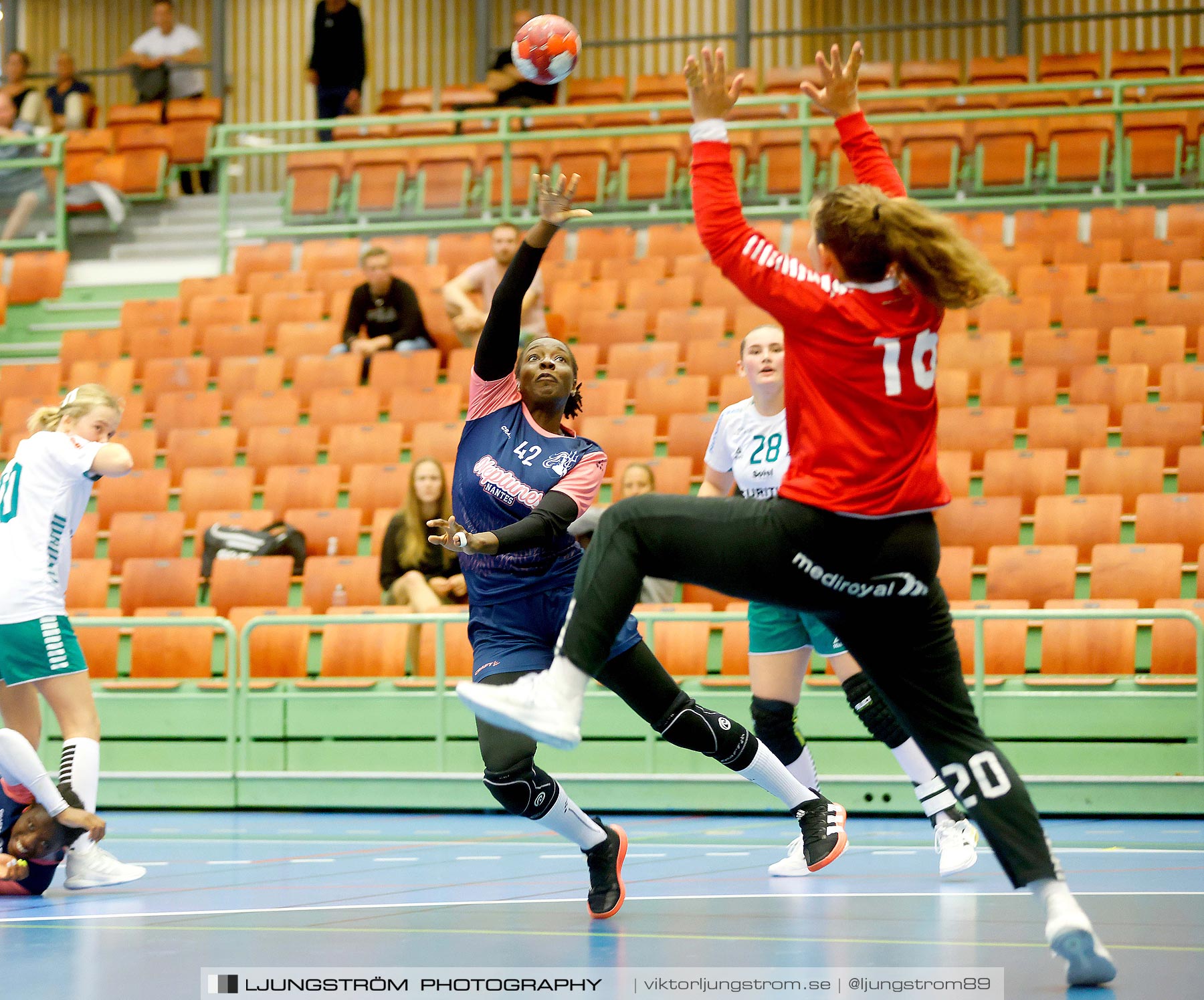 Annliz Cup Superelit Bronsmatch Skuru IK-Neptunes de Nantes 19-32,dam,Arena Skövde,Skövde,Sverige,Handboll,,2021,269014