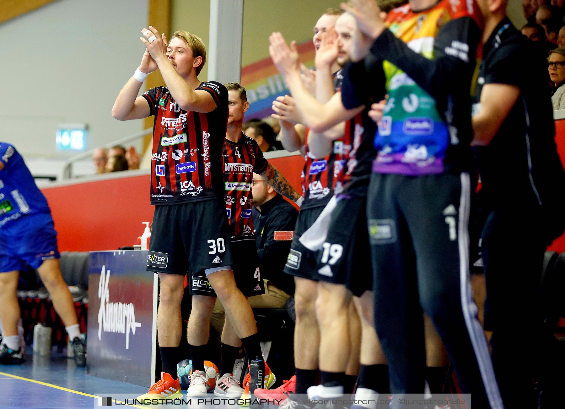 HK Country-HK Skövde 24-27,herr,Skövde Idrottshall,Skövde,Sverige,Handboll,,2021,271424