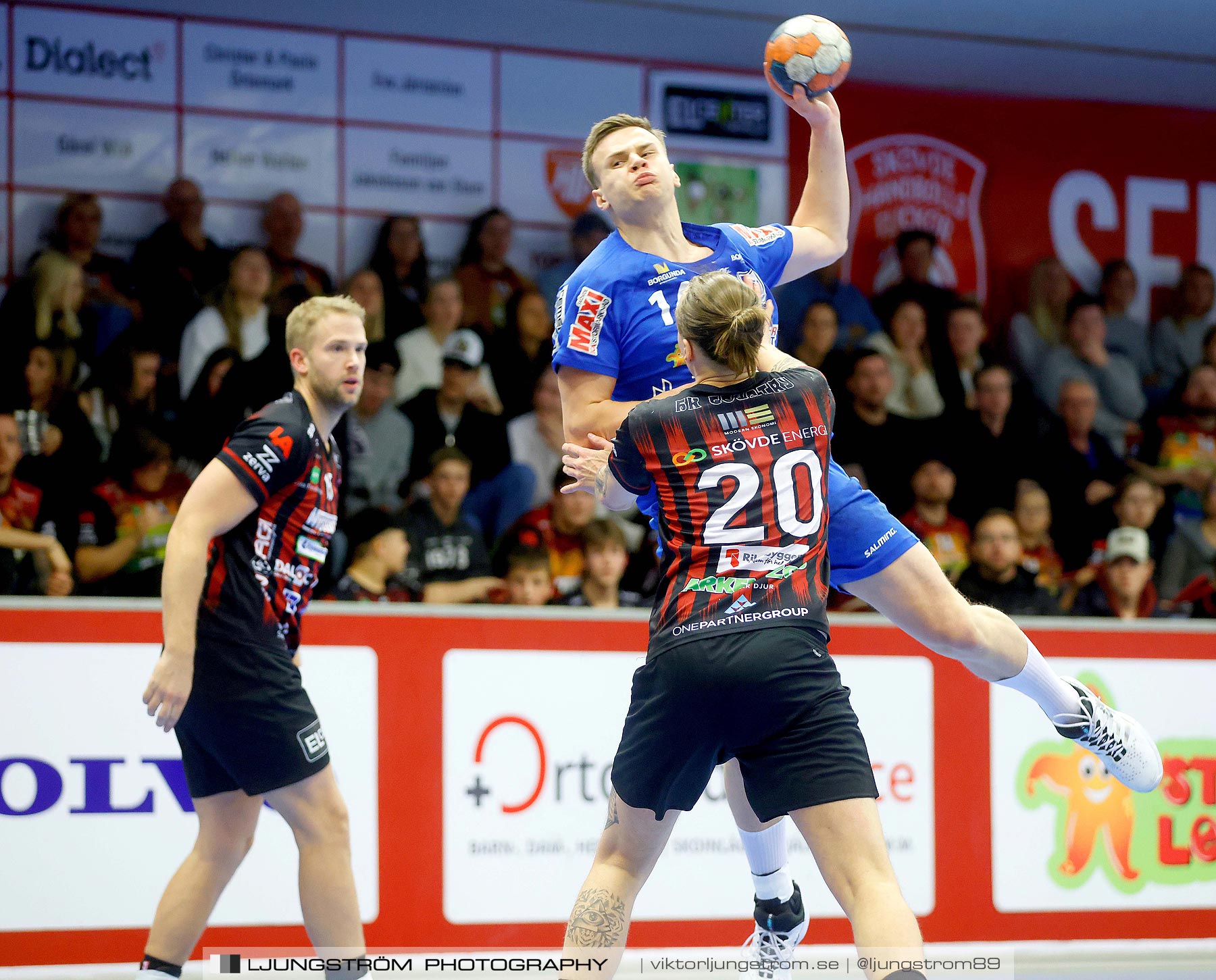 HK Country-HK Skövde 24-27,herr,Skövde Idrottshall,Skövde,Sverige,Handboll,,2021,271438