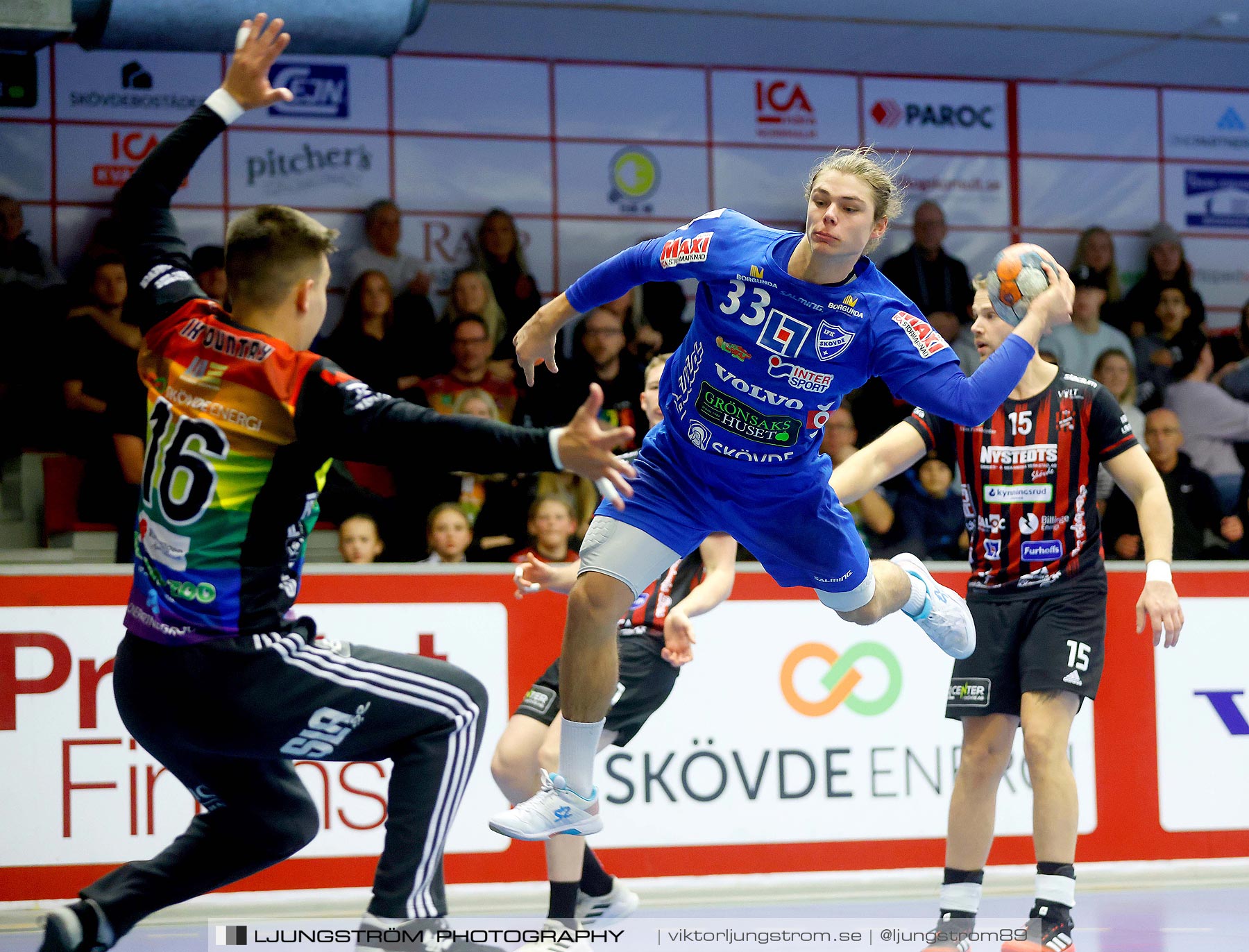 HK Country-HK Skövde 24-27,herr,Skövde Idrottshall,Skövde,Sverige,Handboll,,2021,271445