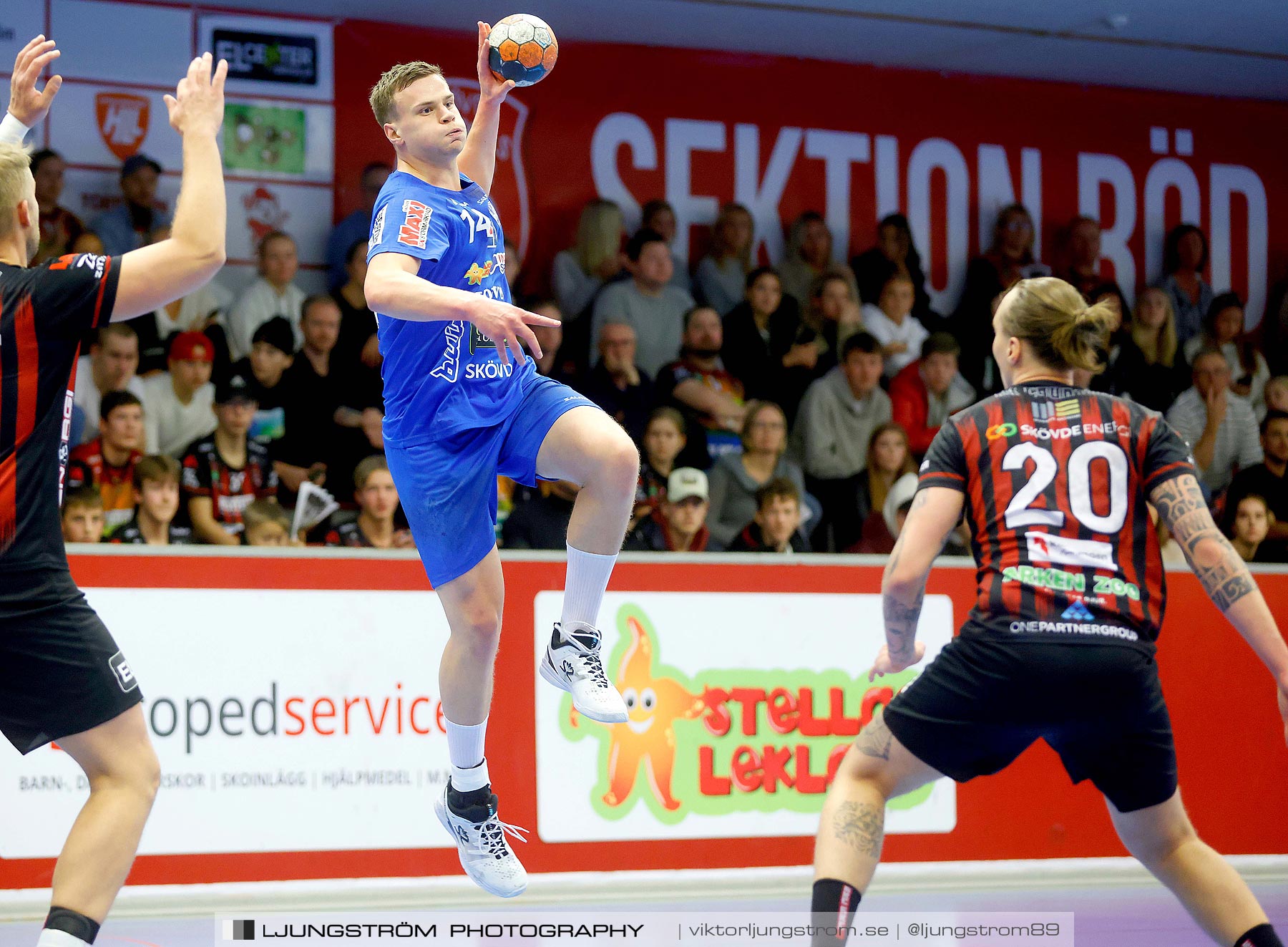 HK Country-HK Skövde 24-27,herr,Skövde Idrottshall,Skövde,Sverige,Handboll,,2021,271455