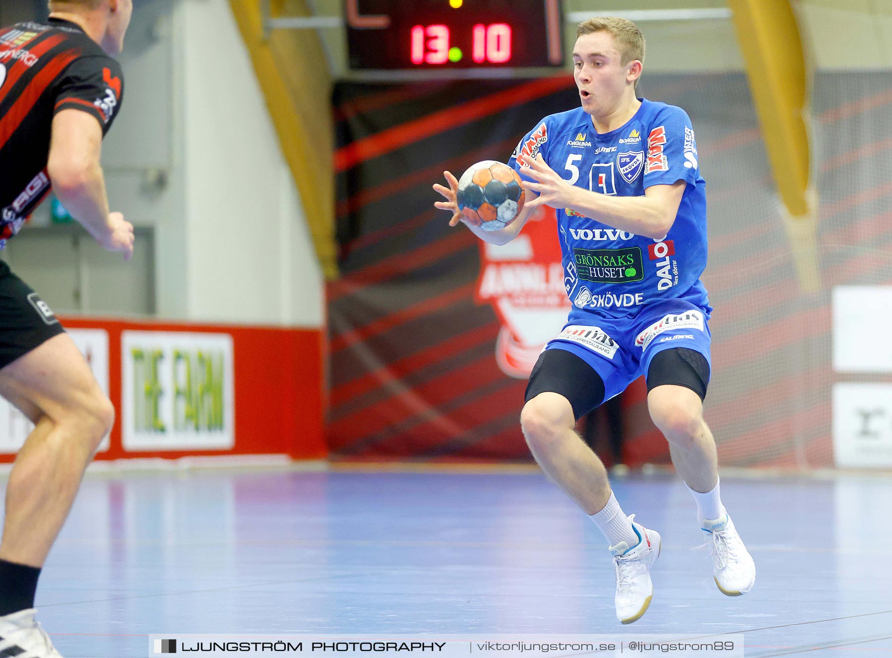 HK Country-HK Skövde 24-27,herr,Skövde Idrottshall,Skövde,Sverige,Handboll,,2021,271502