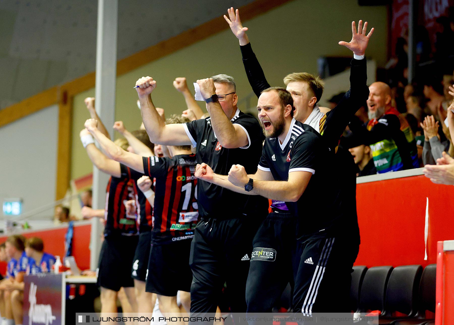 HK Country-HK Skövde 24-27,herr,Skövde Idrottshall,Skövde,Sverige,Handboll,,2021,271504