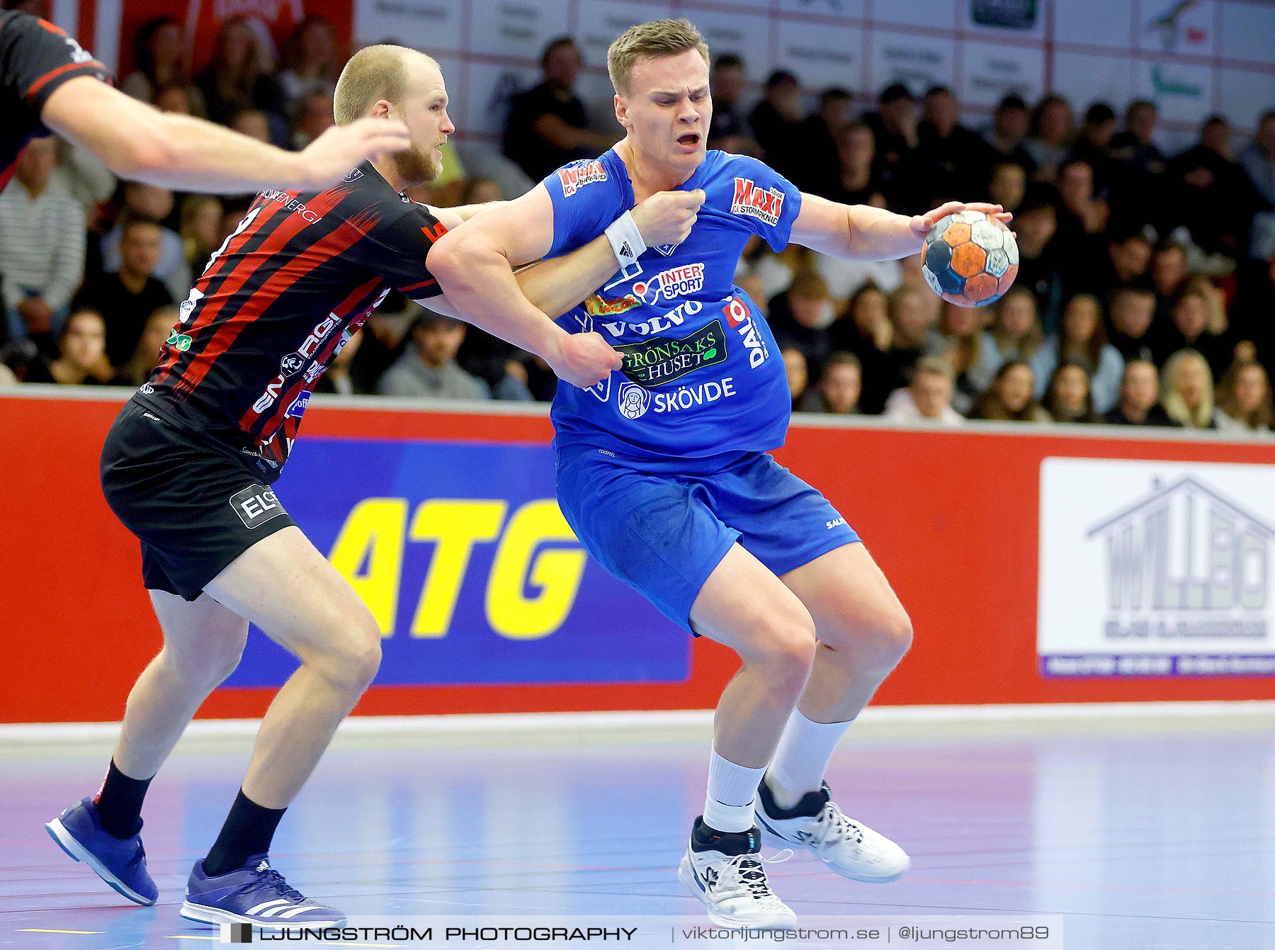 HK Country-HK Skövde 24-27,herr,Skövde Idrottshall,Skövde,Sverige,Handboll,,2021,271519