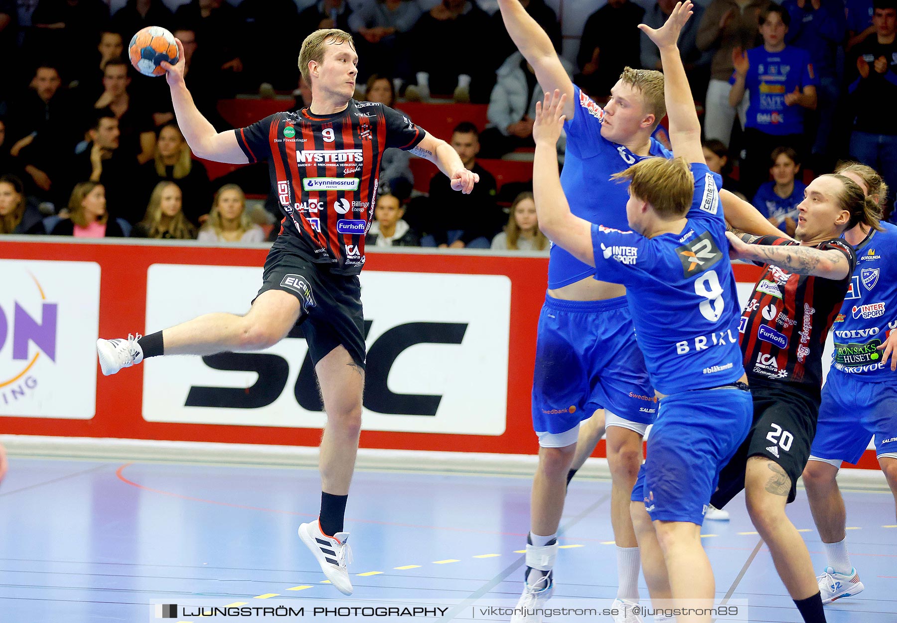 HK Country-HK Skövde 24-27,herr,Skövde Idrottshall,Skövde,Sverige,Handboll,,2021,271558