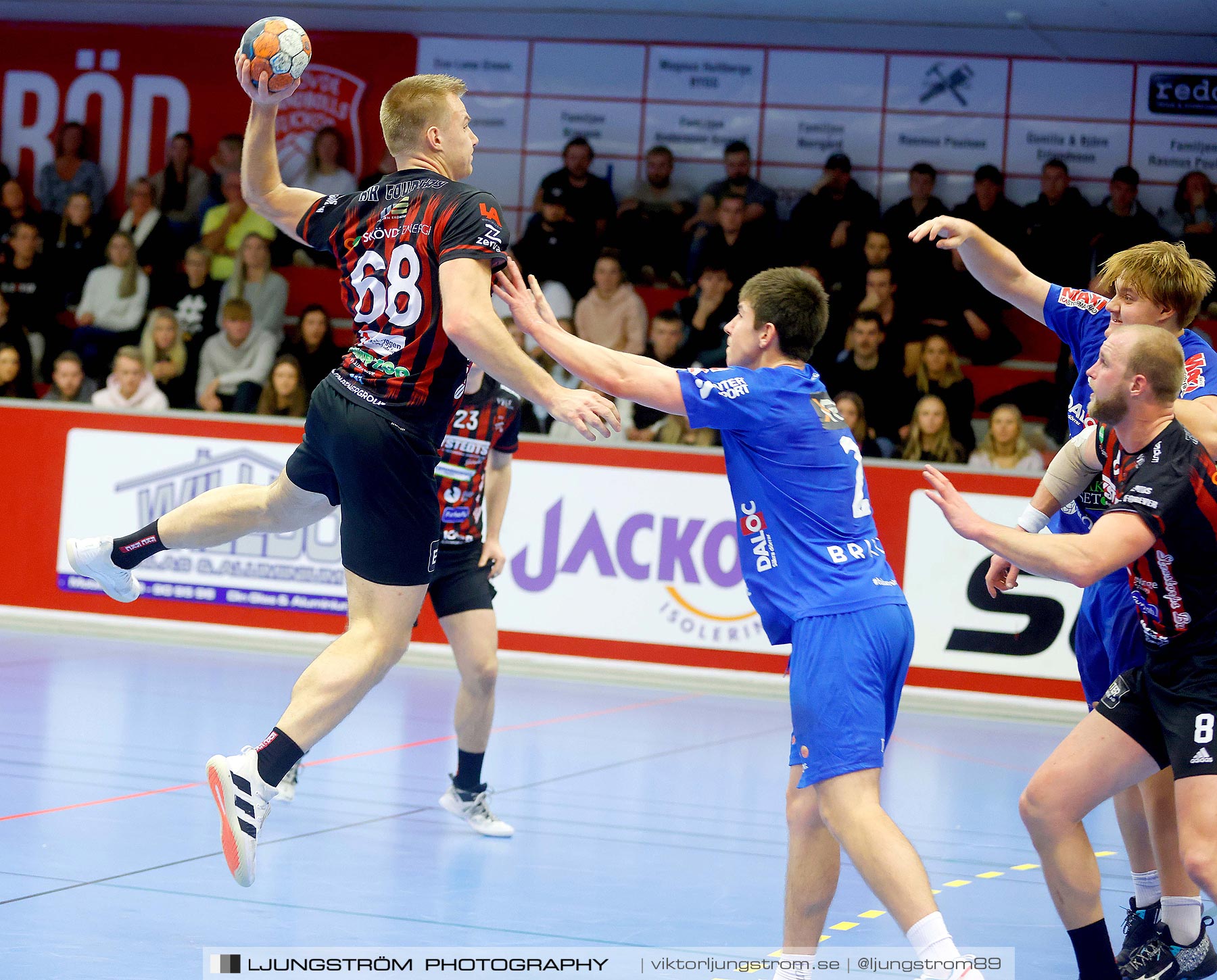 HK Country-HK Skövde 24-27,herr,Skövde Idrottshall,Skövde,Sverige,Handboll,,2021,271561