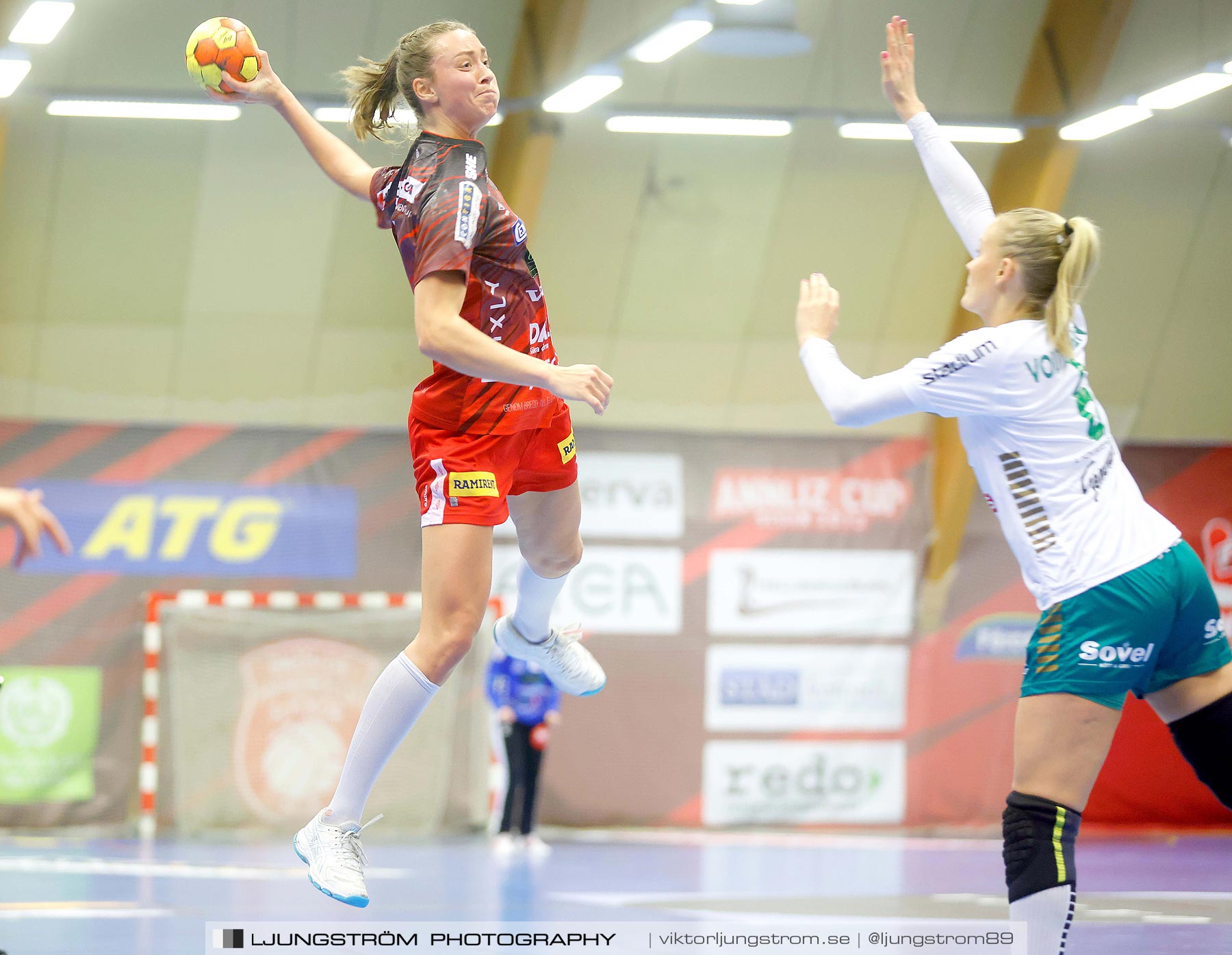 Skövde HF-Skuru IK 33-28,dam,Skövde Idrottshall,Skövde,Sverige,Handboll,,2021,272450