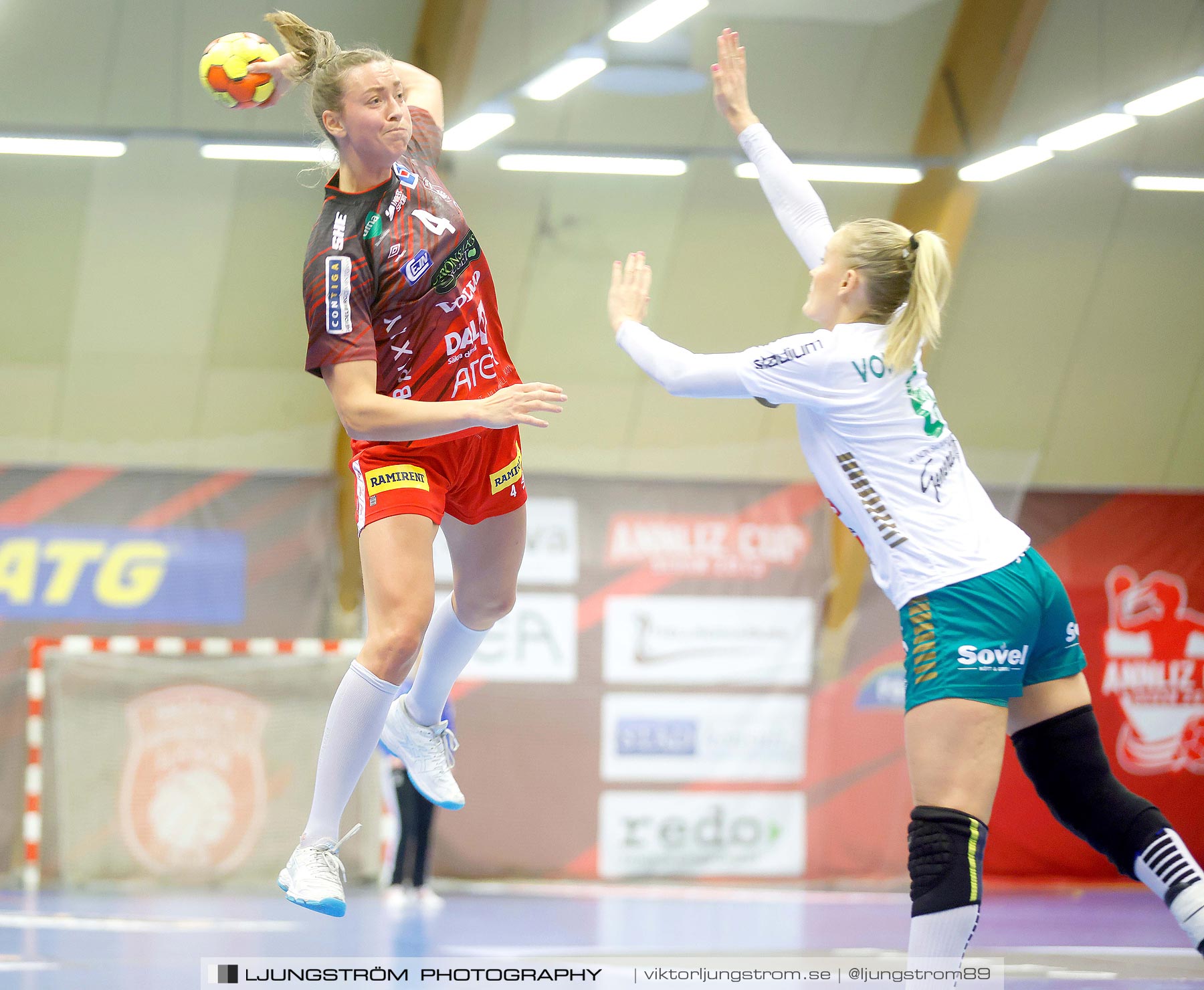 Skövde HF-Skuru IK 33-28,dam,Skövde Idrottshall,Skövde,Sverige,Handboll,,2021,272451