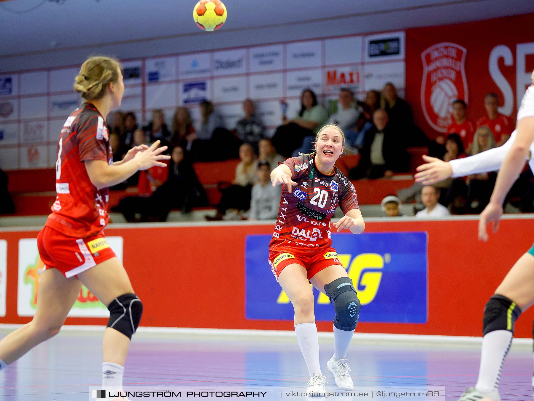 Skövde HF-Skuru IK 33-28,dam,Skövde Idrottshall,Skövde,Sverige,Handboll,,2021,272474