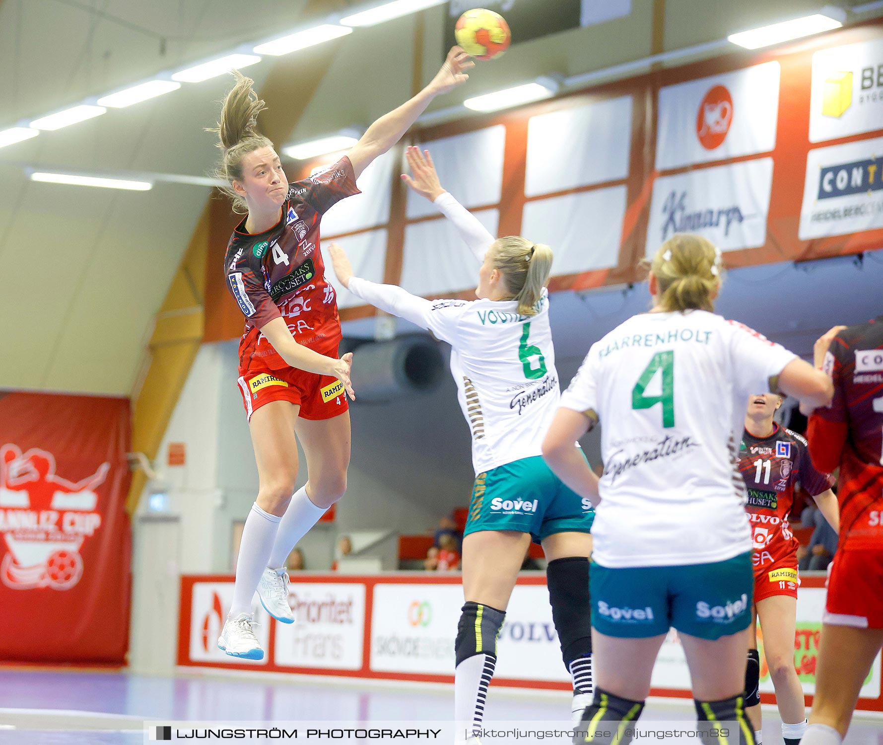 Skövde HF-Skuru IK 33-28,dam,Skövde Idrottshall,Skövde,Sverige,Handboll,,2021,272532