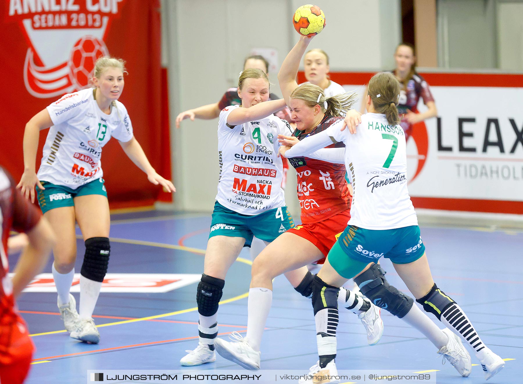 Skövde HF-Skuru IK 33-28,dam,Skövde Idrottshall,Skövde,Sverige,Handboll,,2021,272580