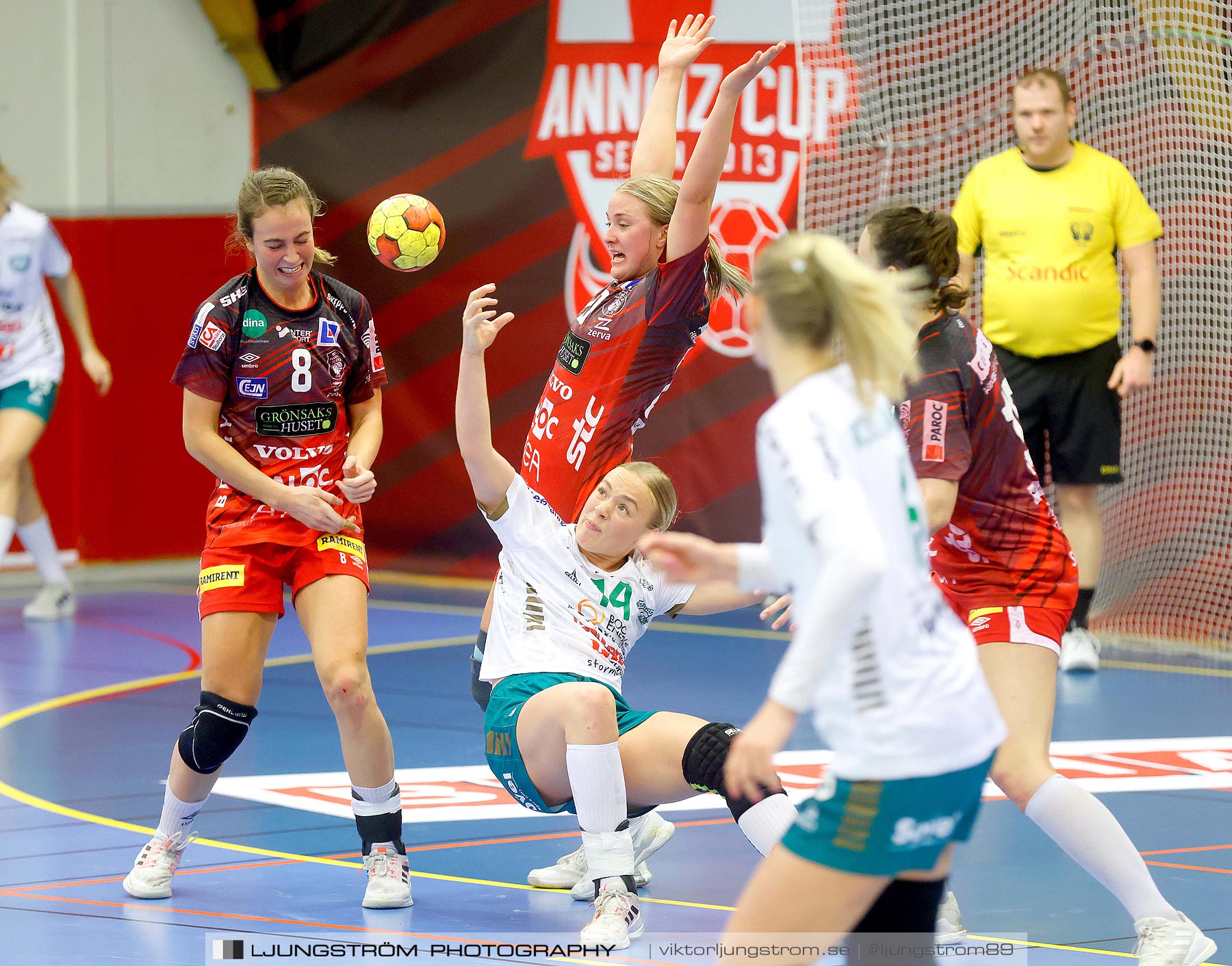 Skövde HF-Skuru IK 33-28,dam,Skövde Idrottshall,Skövde,Sverige,Handboll,,2021,272635