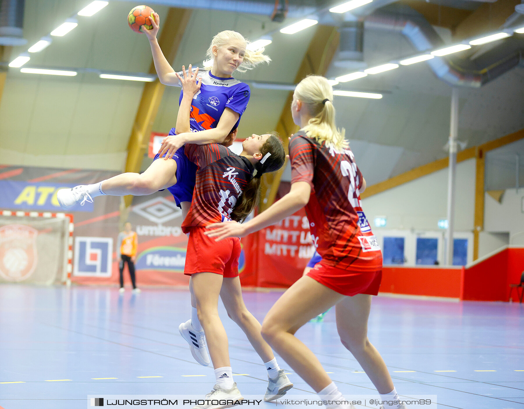 USM F16 Steg 3 Skövde HF Vit F06-IF Hallby HK 2 16-10,dam,Skövde Idrottshall,Skövde,Sverige,Ungdoms-SM,Handboll,2022,272748