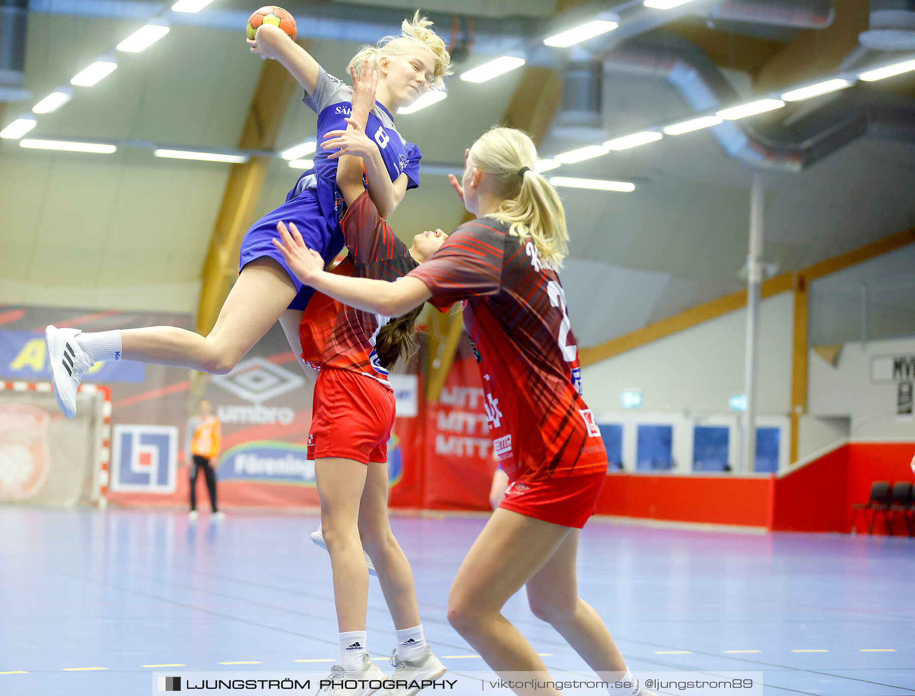 USM F16 Steg 3 Skövde HF Vit F06-IF Hallby HK 2 16-10,dam,Skövde Idrottshall,Skövde,Sverige,Ungdoms-SM,Handboll,2022,272750