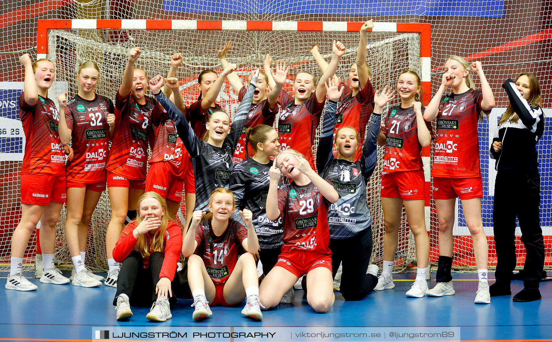 USM F16 Steg 3 Skövde HF Vit F06-IF Hallby HK 2 16-10,dam,Skövde Idrottshall,Skövde,Sverige,Ungdoms-SM,Handboll,2022,272971