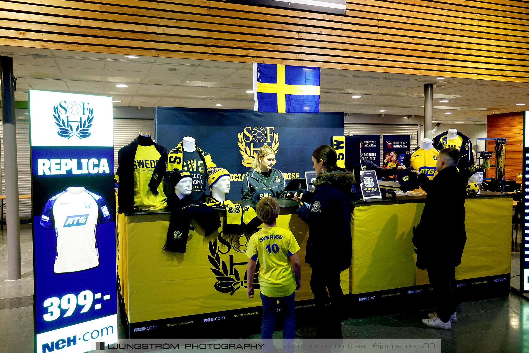 Landskamp Sverige-Montenegro 31-26,dam,Arena Skövde,Skövde,Sverige,Handboll,,2021,272977