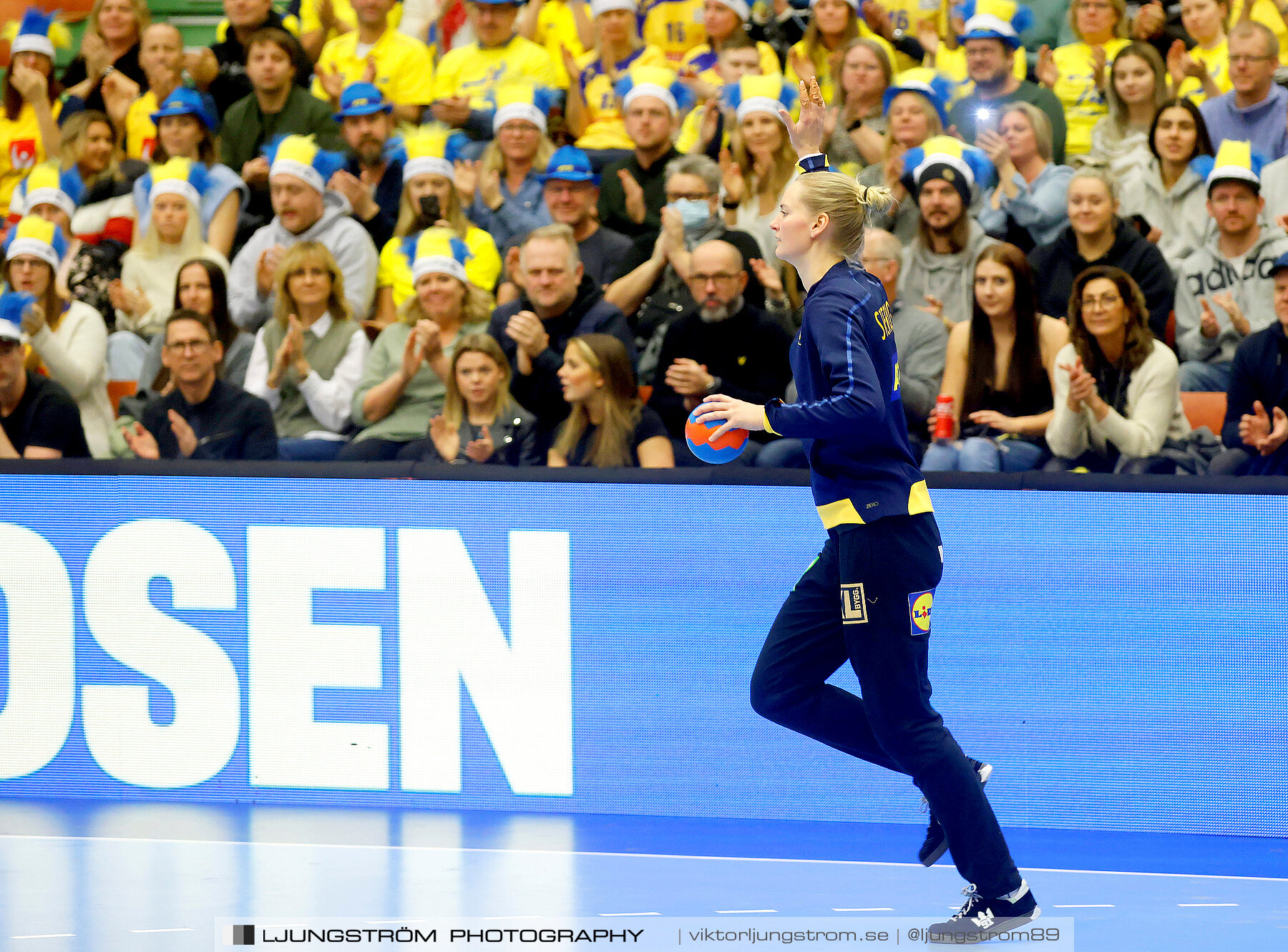 Landskamp Sverige-Montenegro 31-26,dam,Arena Skövde,Skövde,Sverige,Handboll,,2021,273017