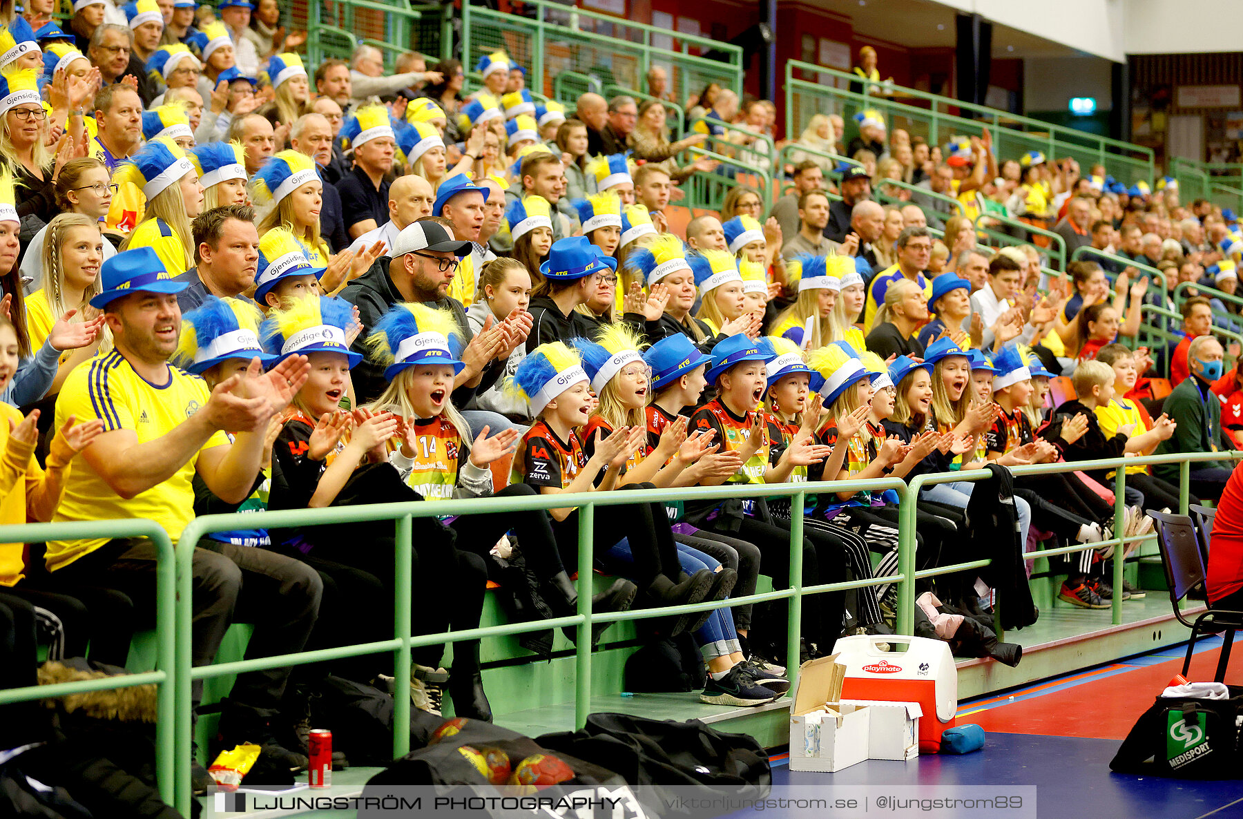 Landskamp Sverige-Montenegro 31-26,dam,Arena Skövde,Skövde,Sverige,Handboll,,2021,273064