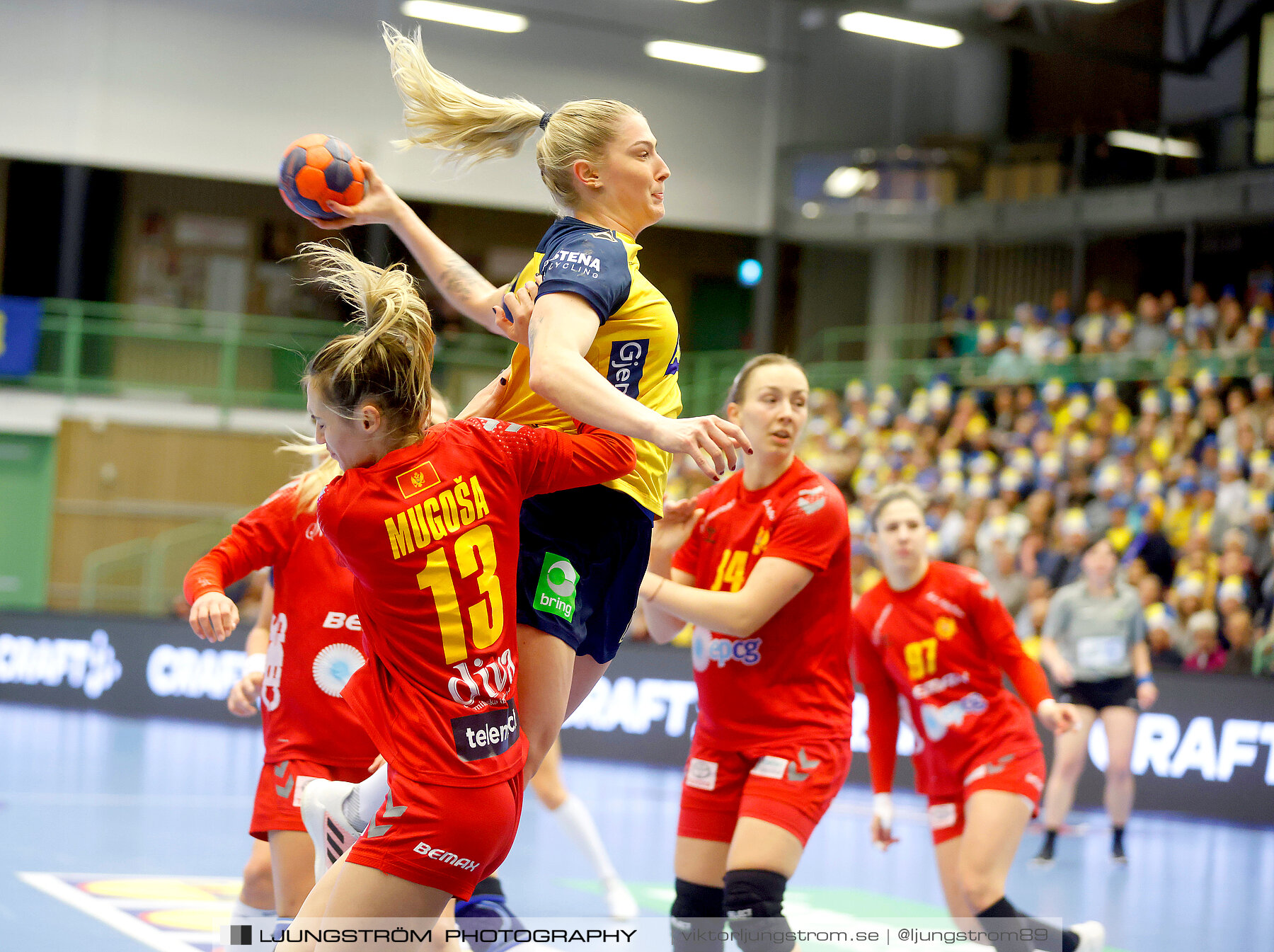 Landskamp Sverige-Montenegro 31-26,dam,Arena Skövde,Skövde,Sverige,Handboll,,2021,273080